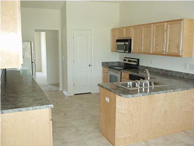 CREETWOOD VILLAGE - Residential