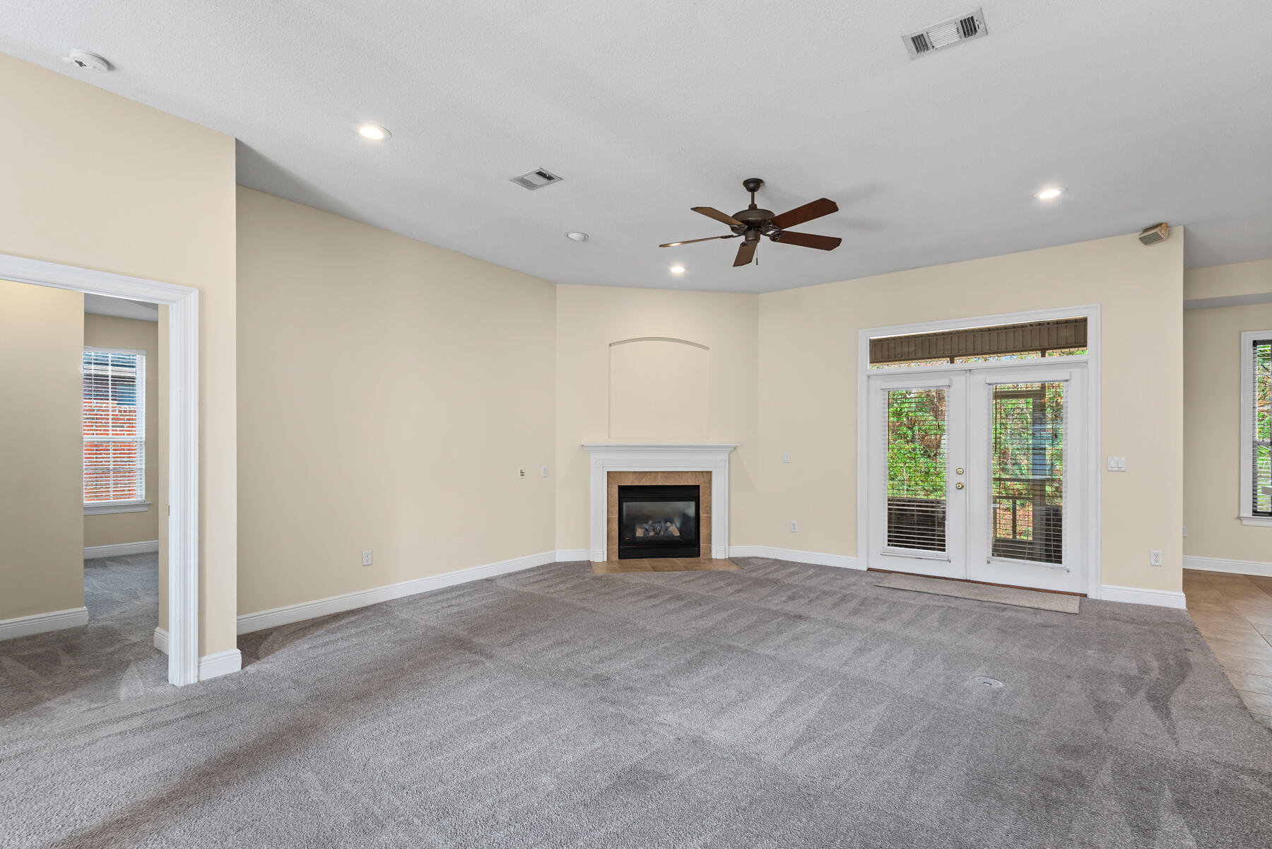 MAGNOLIA PLANTATION AT BLUEWATER BAY - Residential