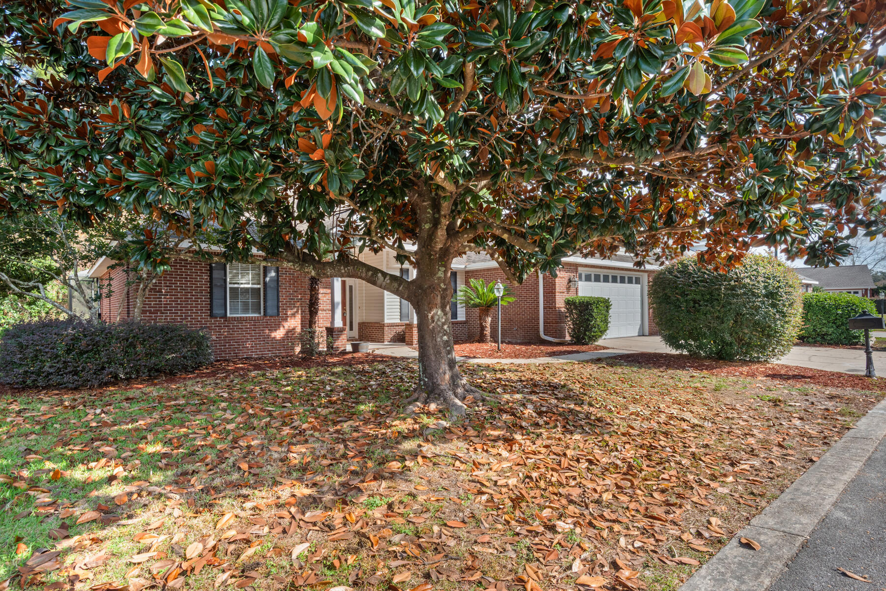 MAGNOLIA PLANTATION AT BLUEWATER BAY - Residential