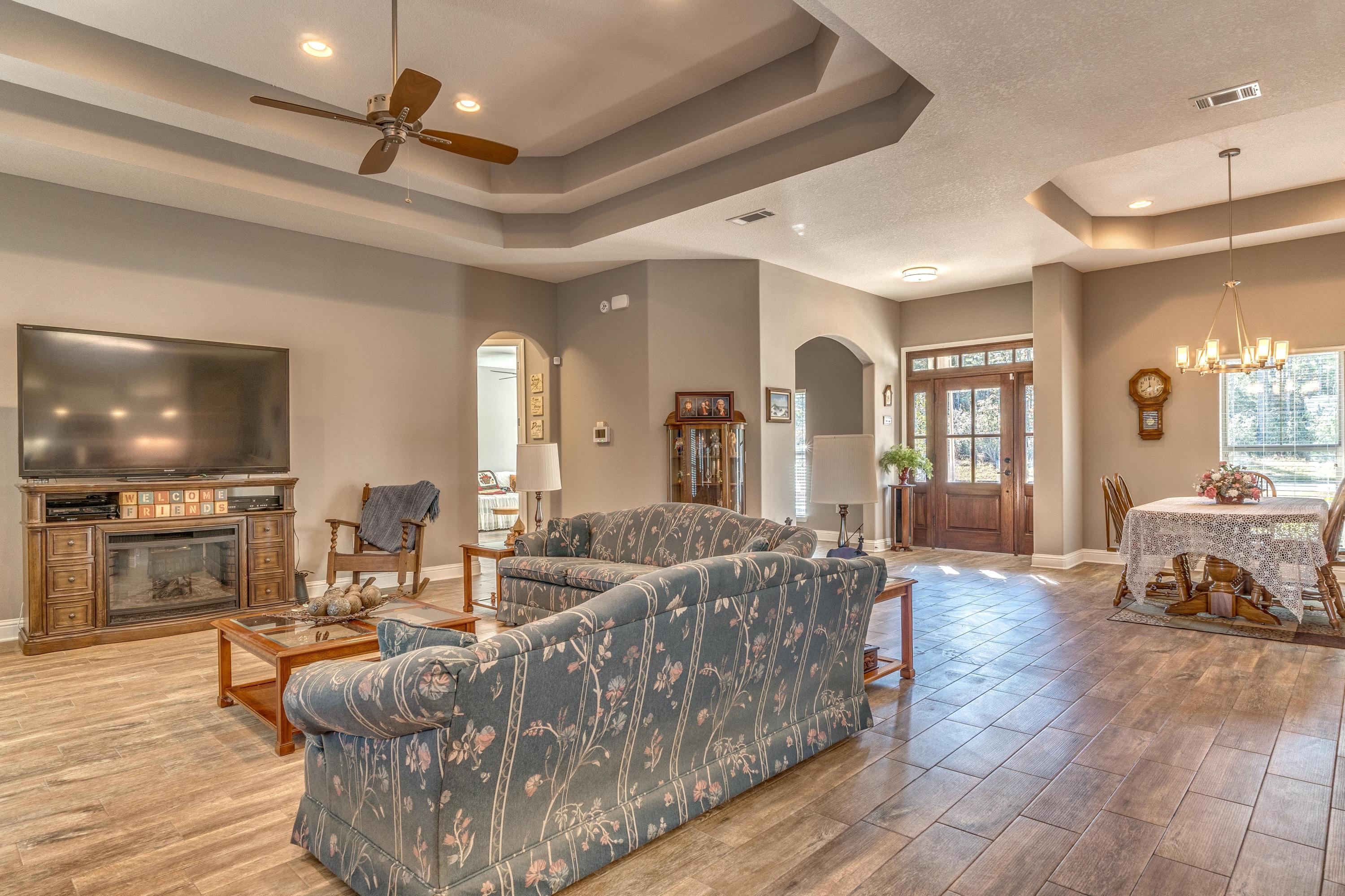 NATURE LAKE - Residential