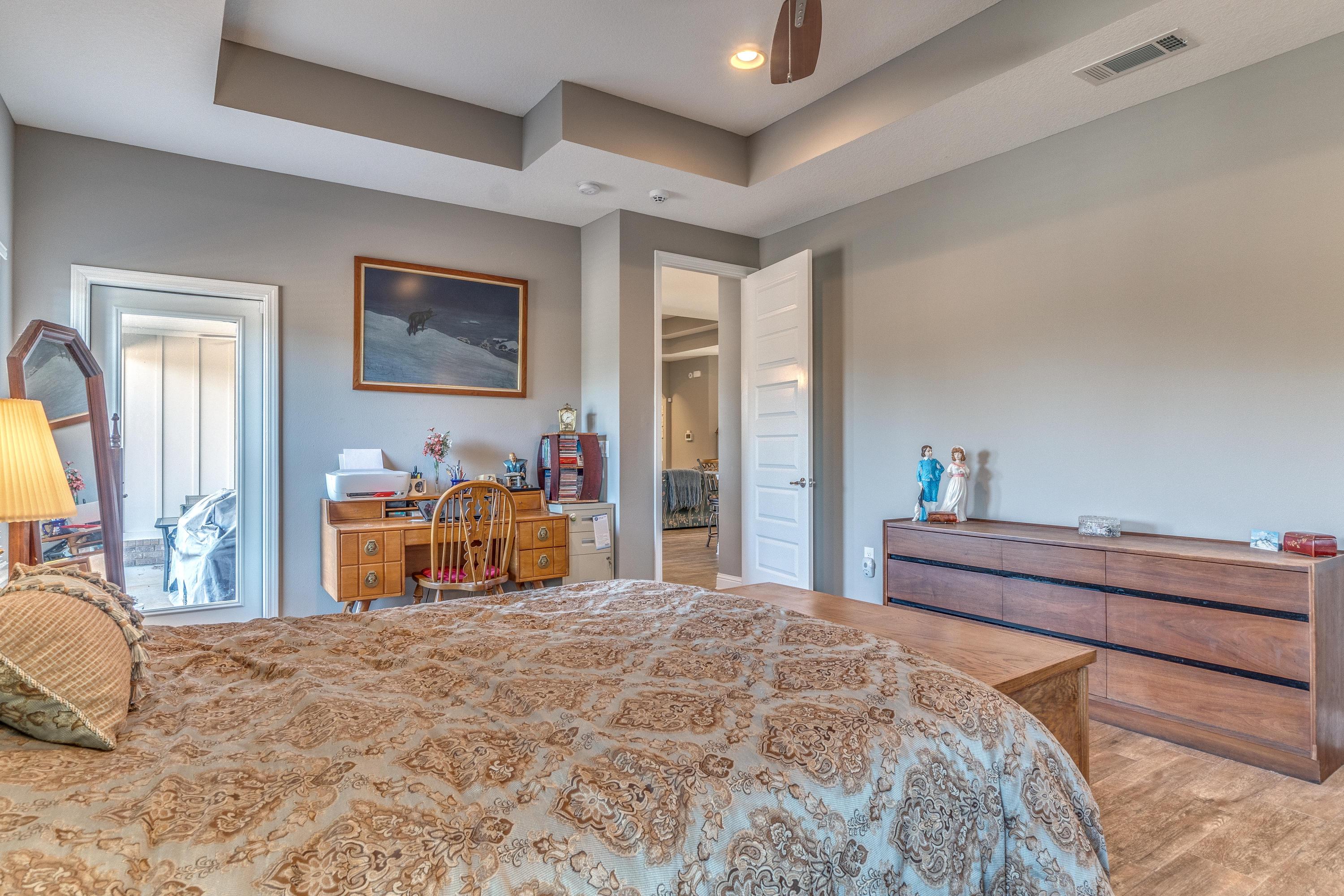 NATURE LAKE - Residential