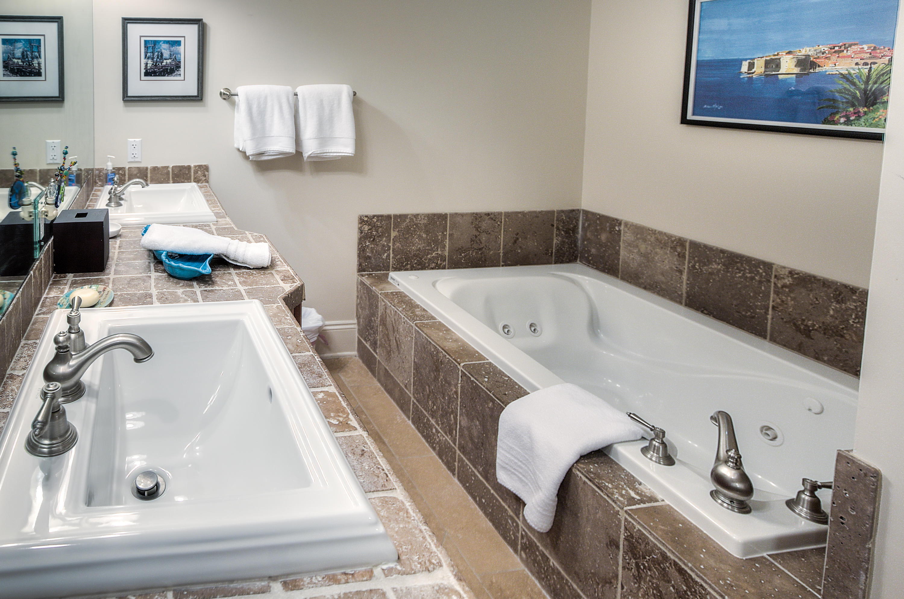 ADAGIO - Residential