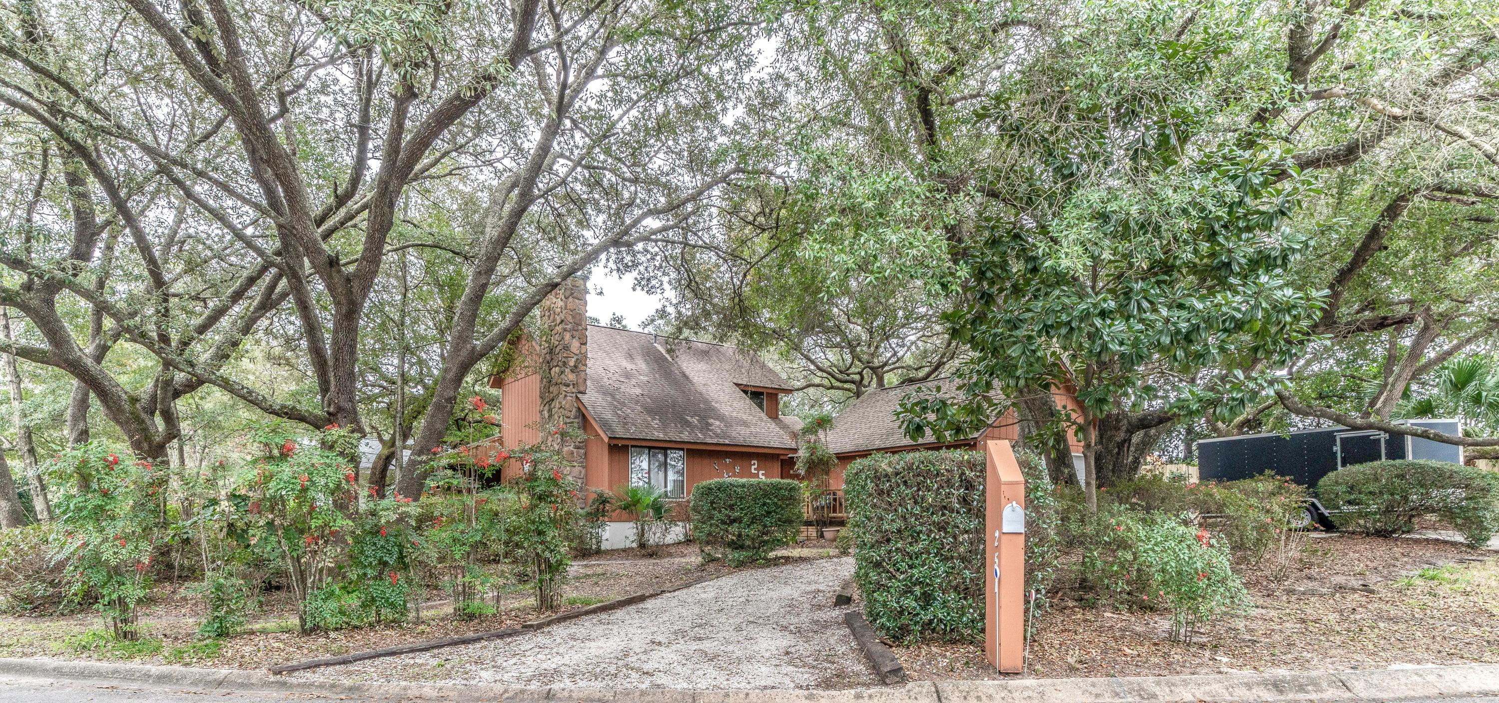 BAYOU WOODS 4TH ADD LOT 1 - Residential