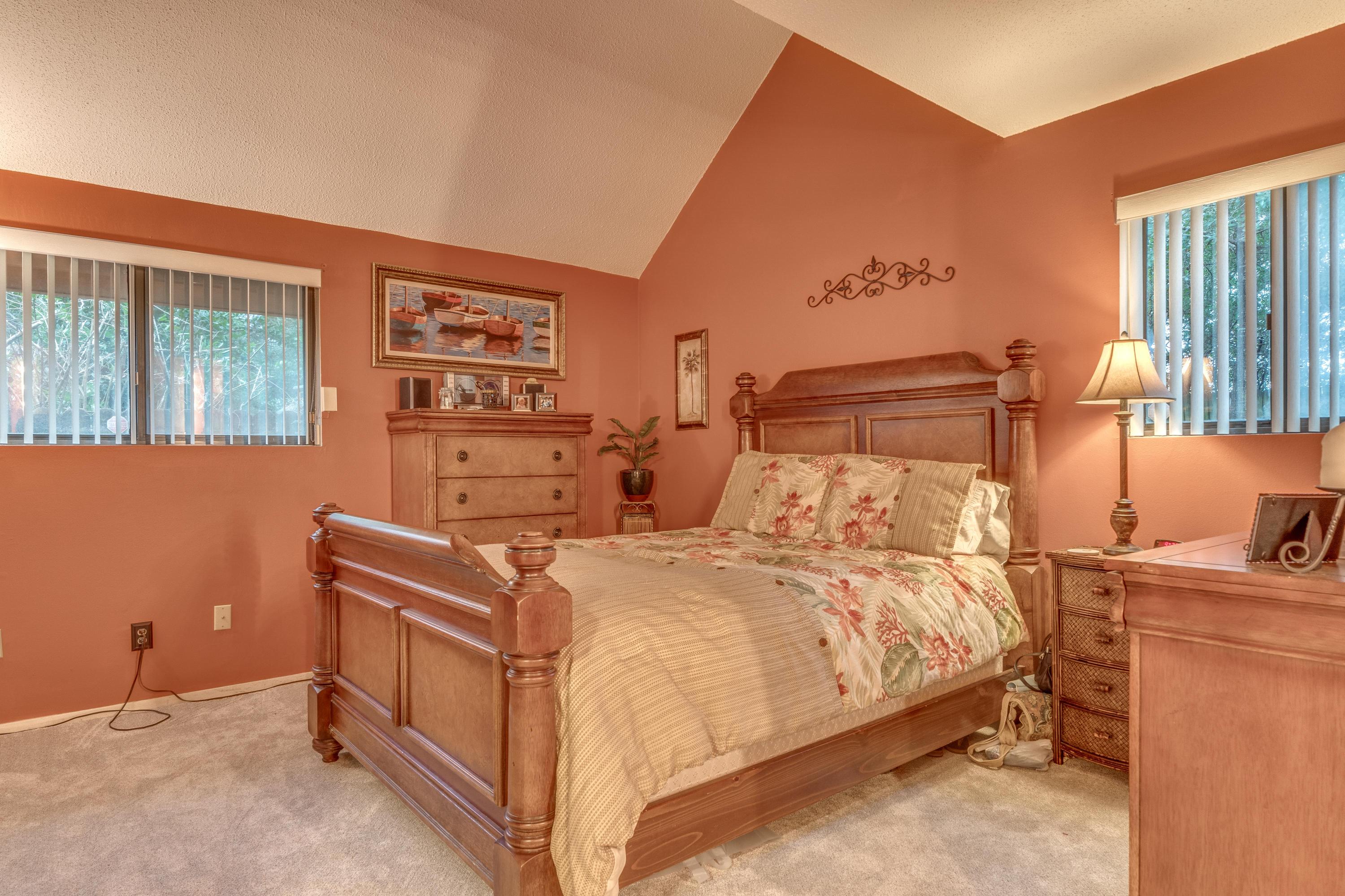 BAYOU WOODS 4TH ADD LOT 1 - Residential