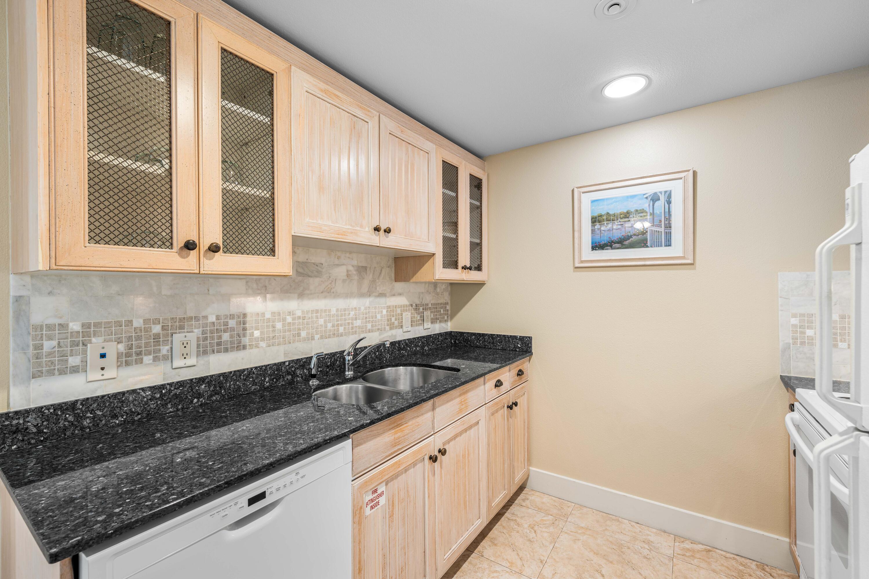 OBSERVATION POINT - Residential