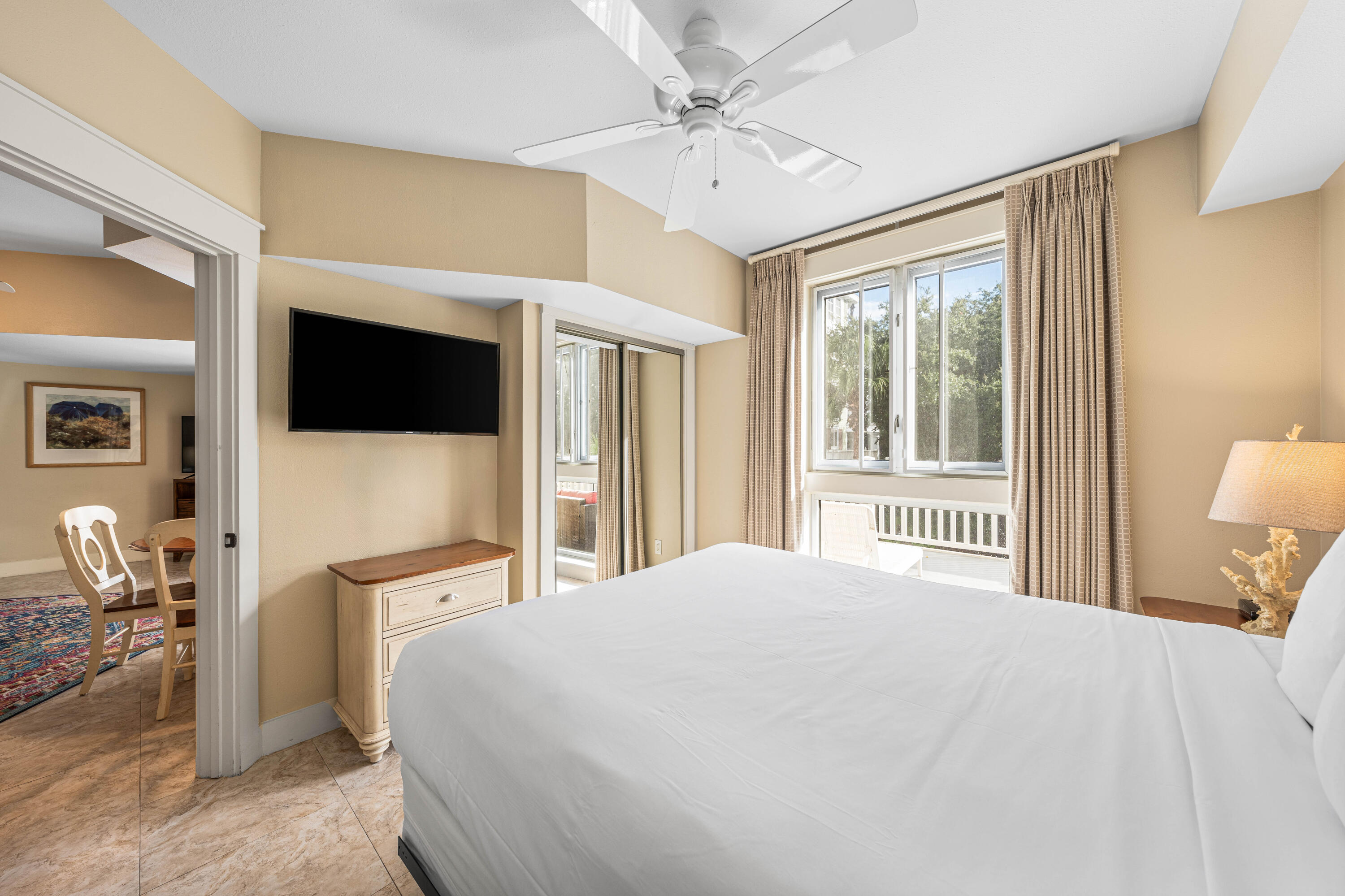 OBSERVATION POINT - Residential