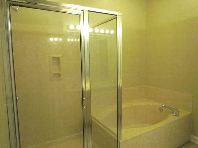 CHACATO LANDING - Residential Lease