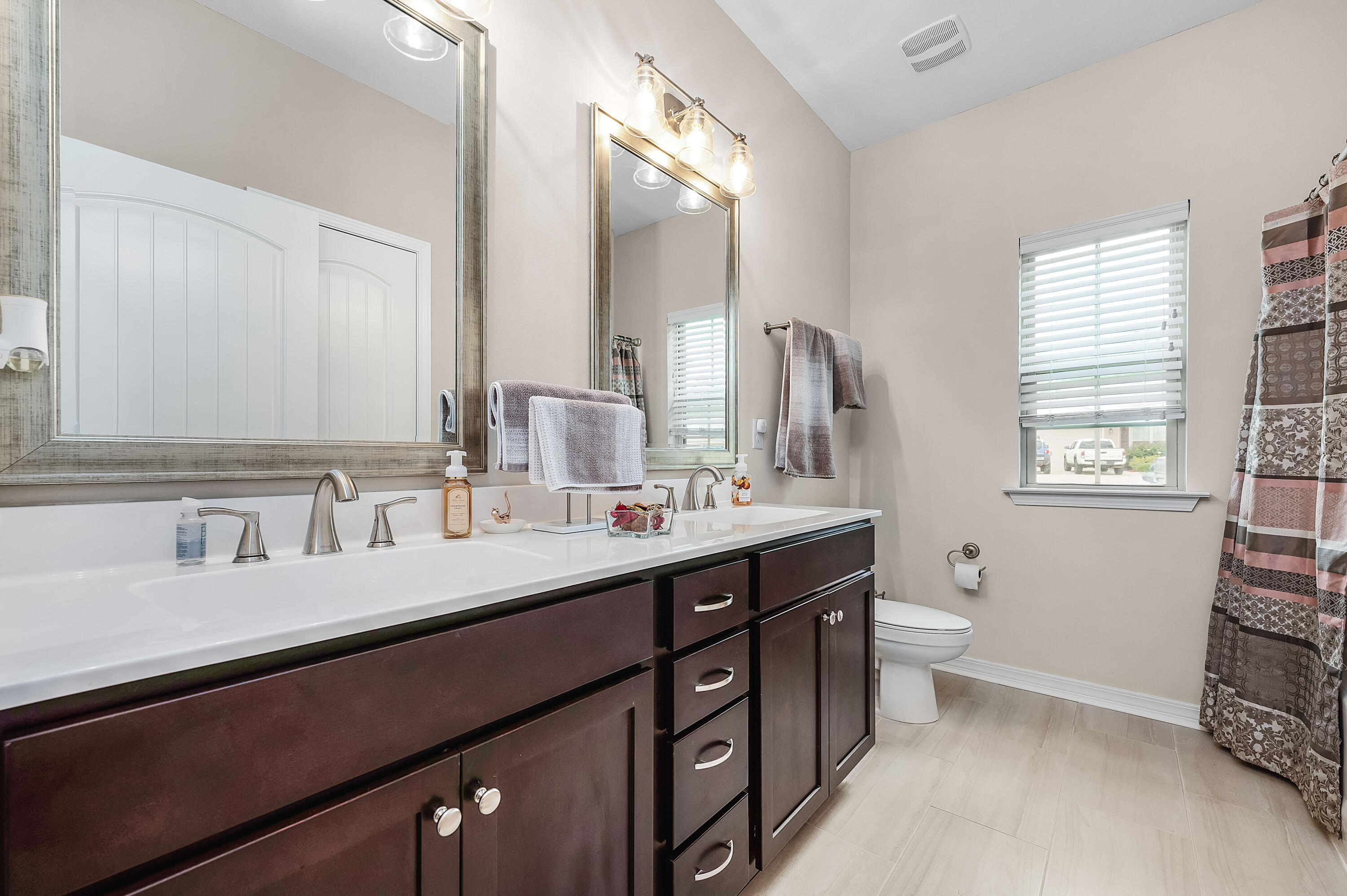 TIMBERLAND RIDGE - Residential