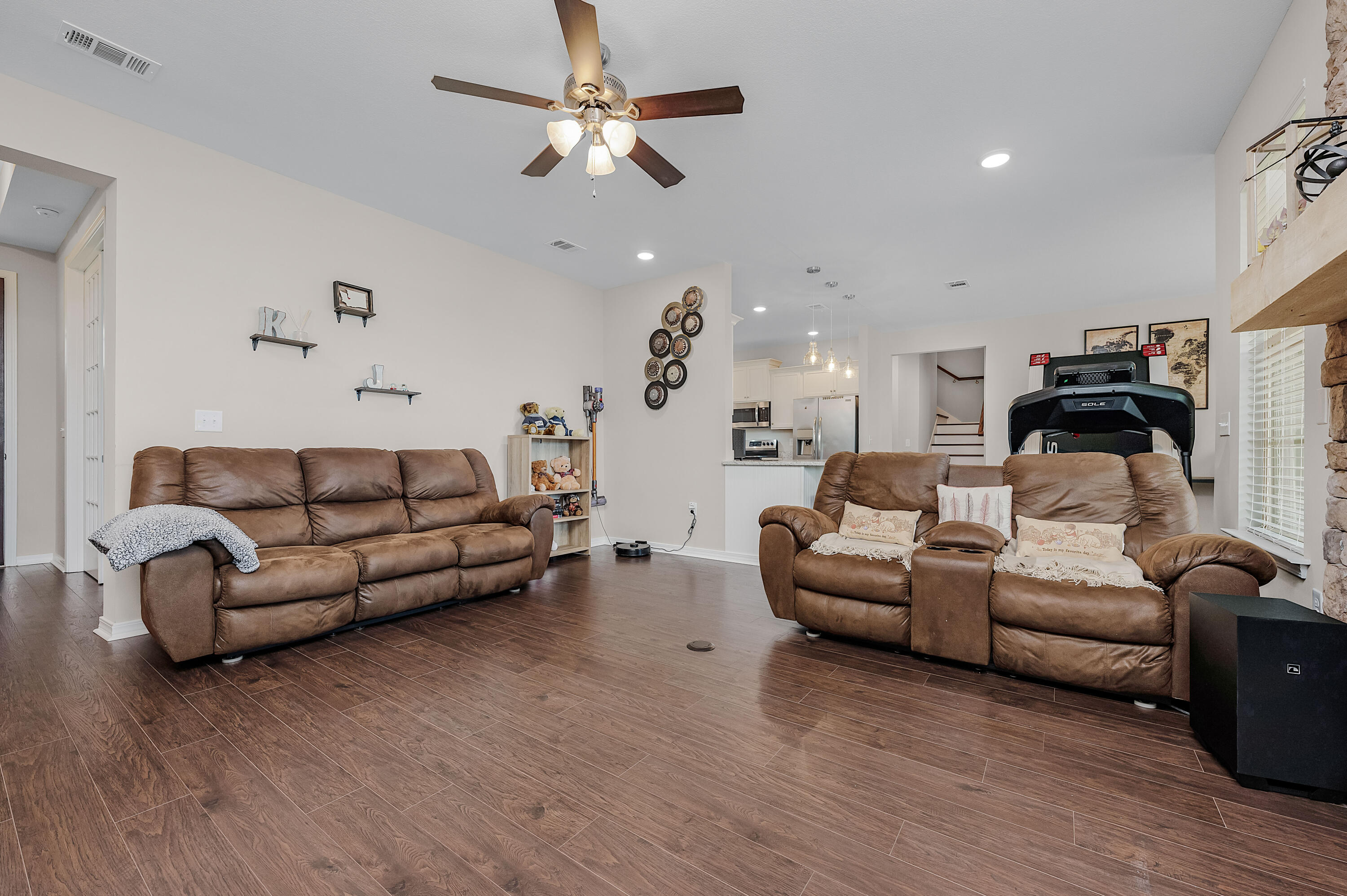 TIMBERLAND RIDGE - Residential