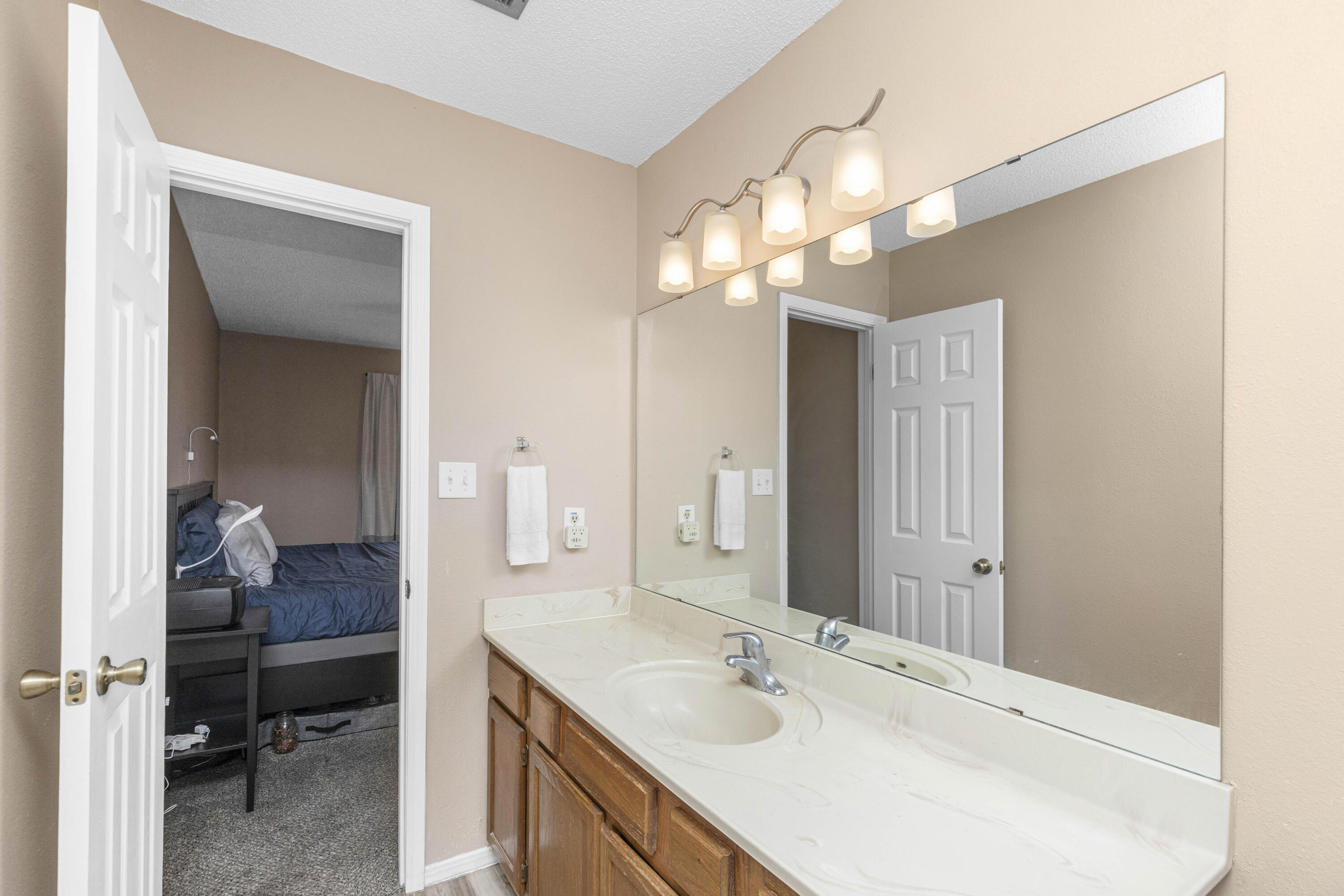 HIDDEN TRAILS PH 3 - Residential