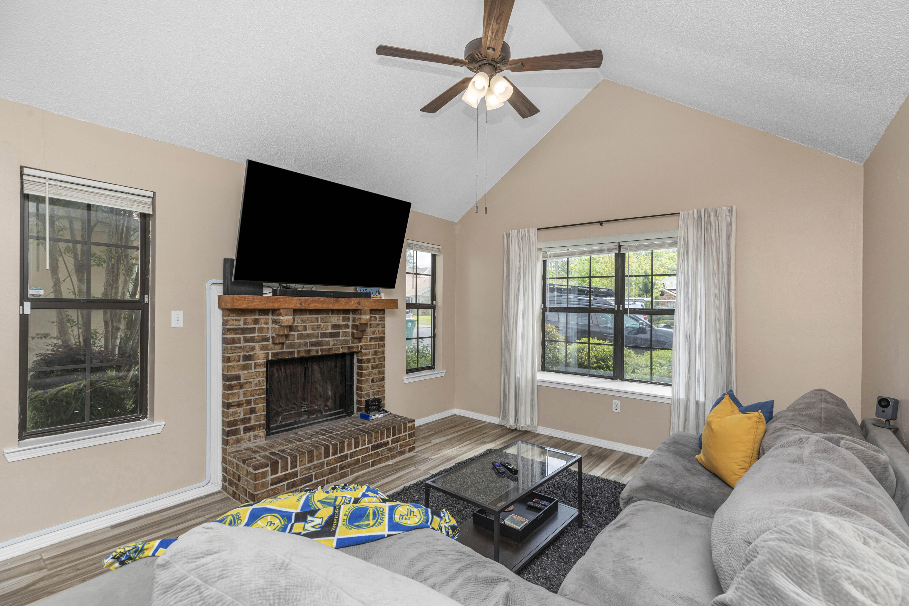 HIDDEN TRAILS PH 3 - Residential