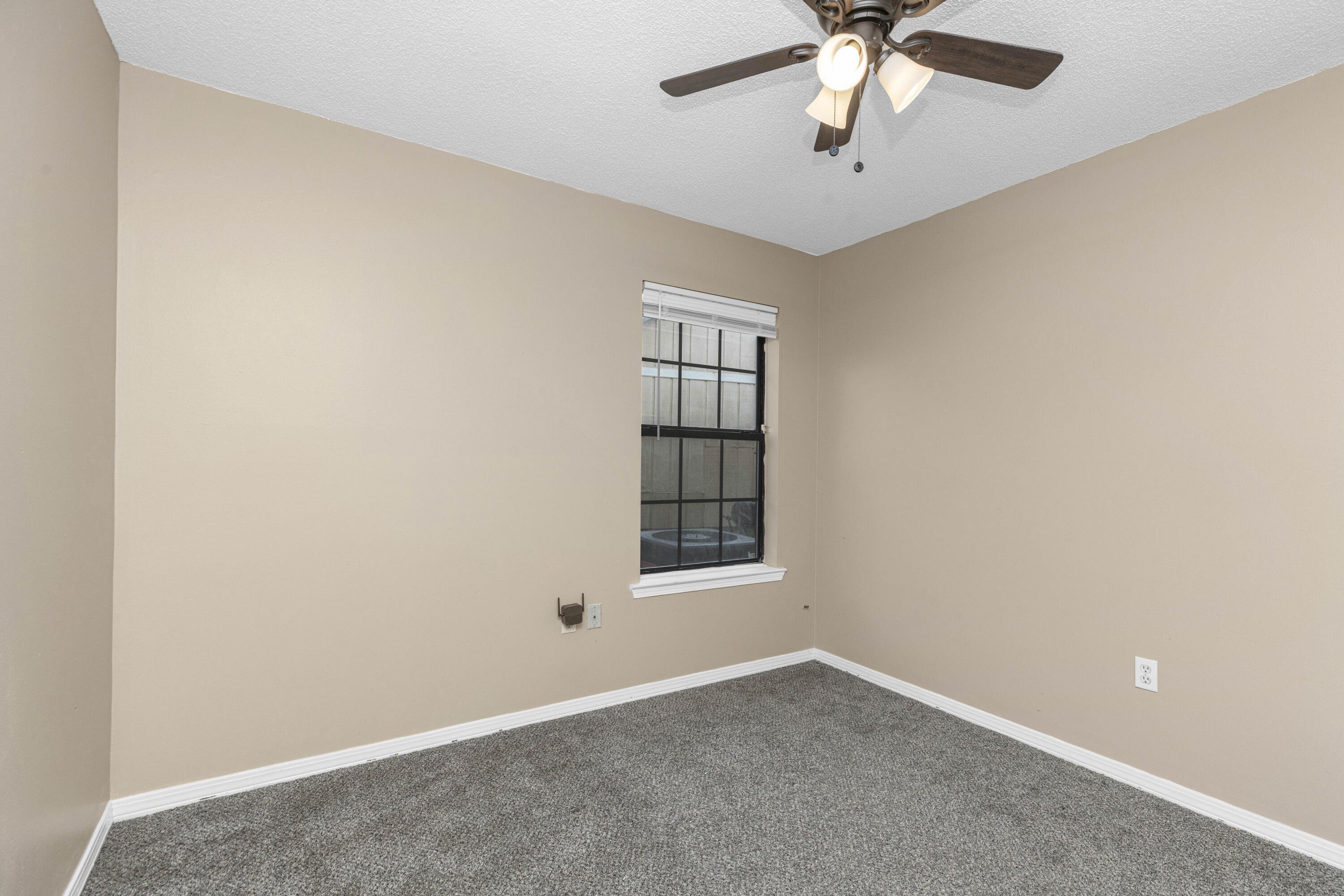 HIDDEN TRAILS PH 3 - Residential