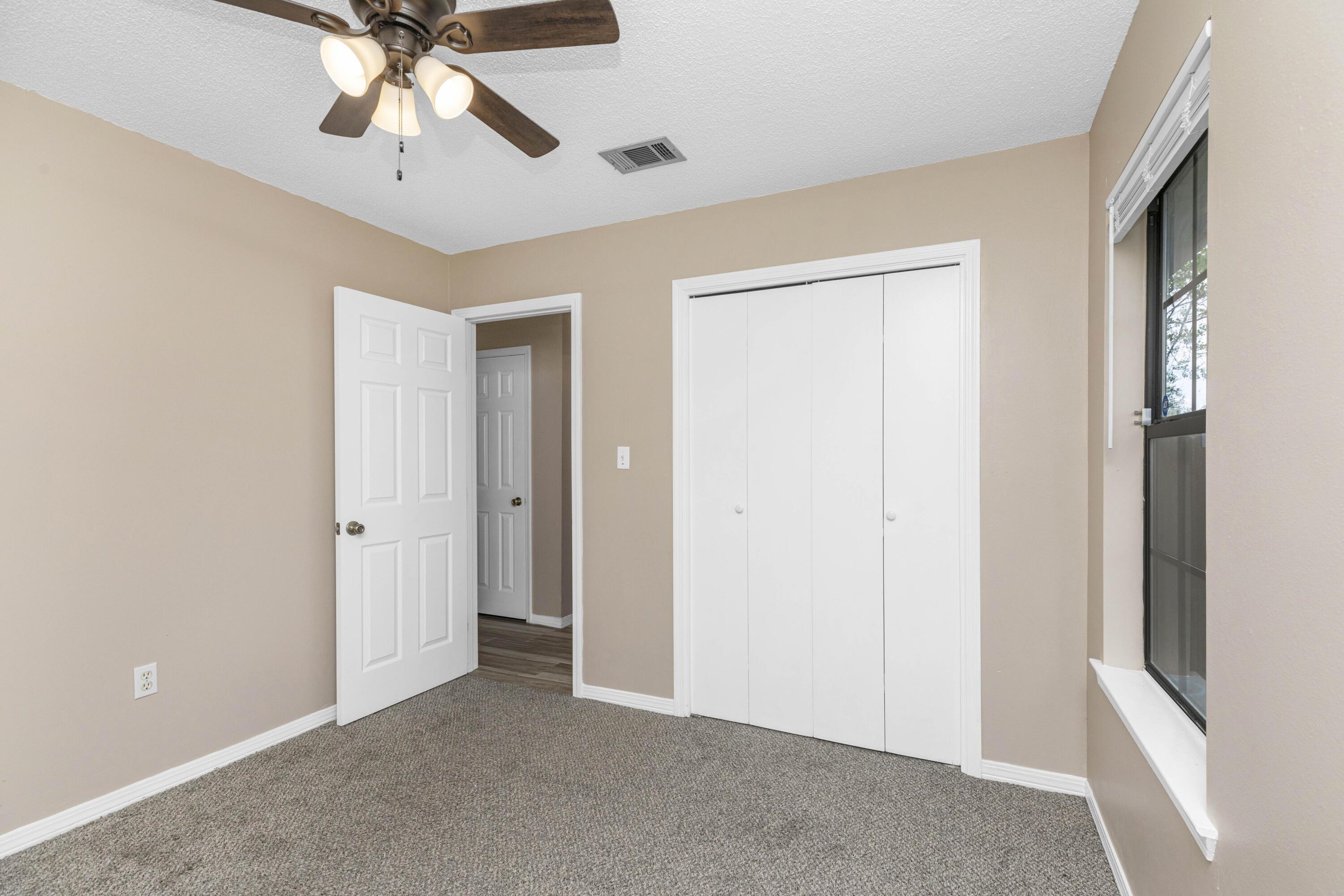 HIDDEN TRAILS PH 3 - Residential