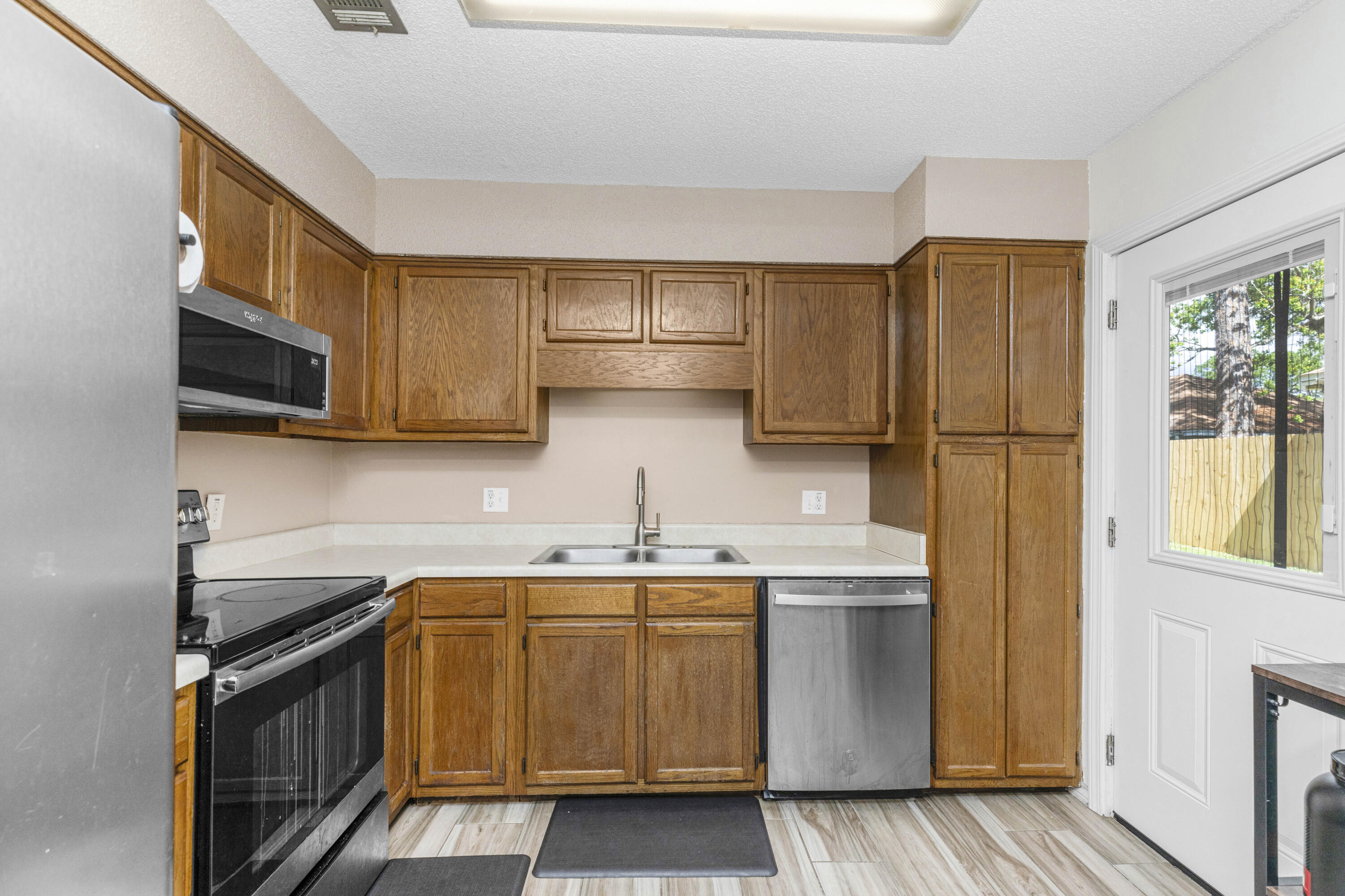 HIDDEN TRAILS PH 3 - Residential