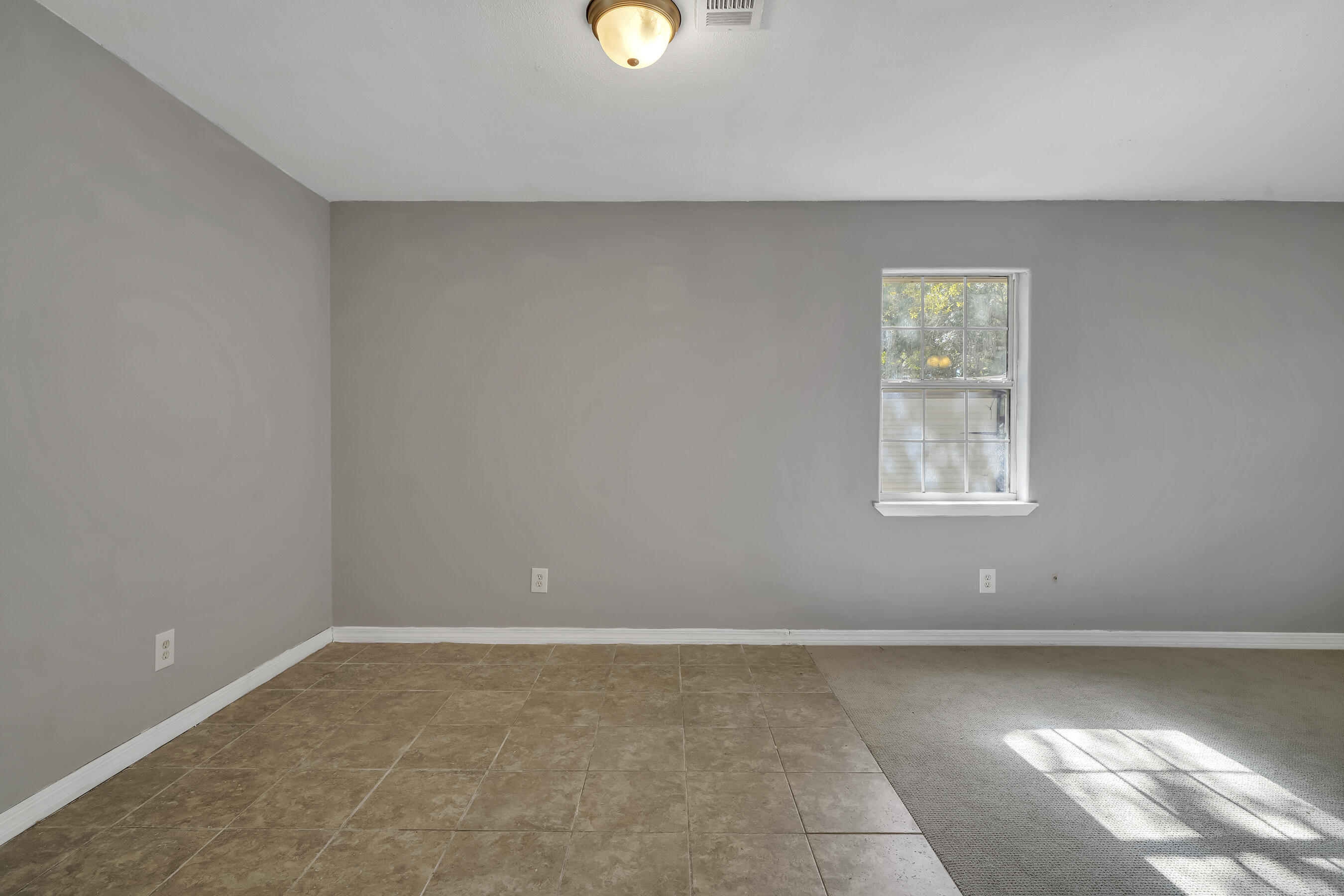 CHEROKEE ACRES - Residential