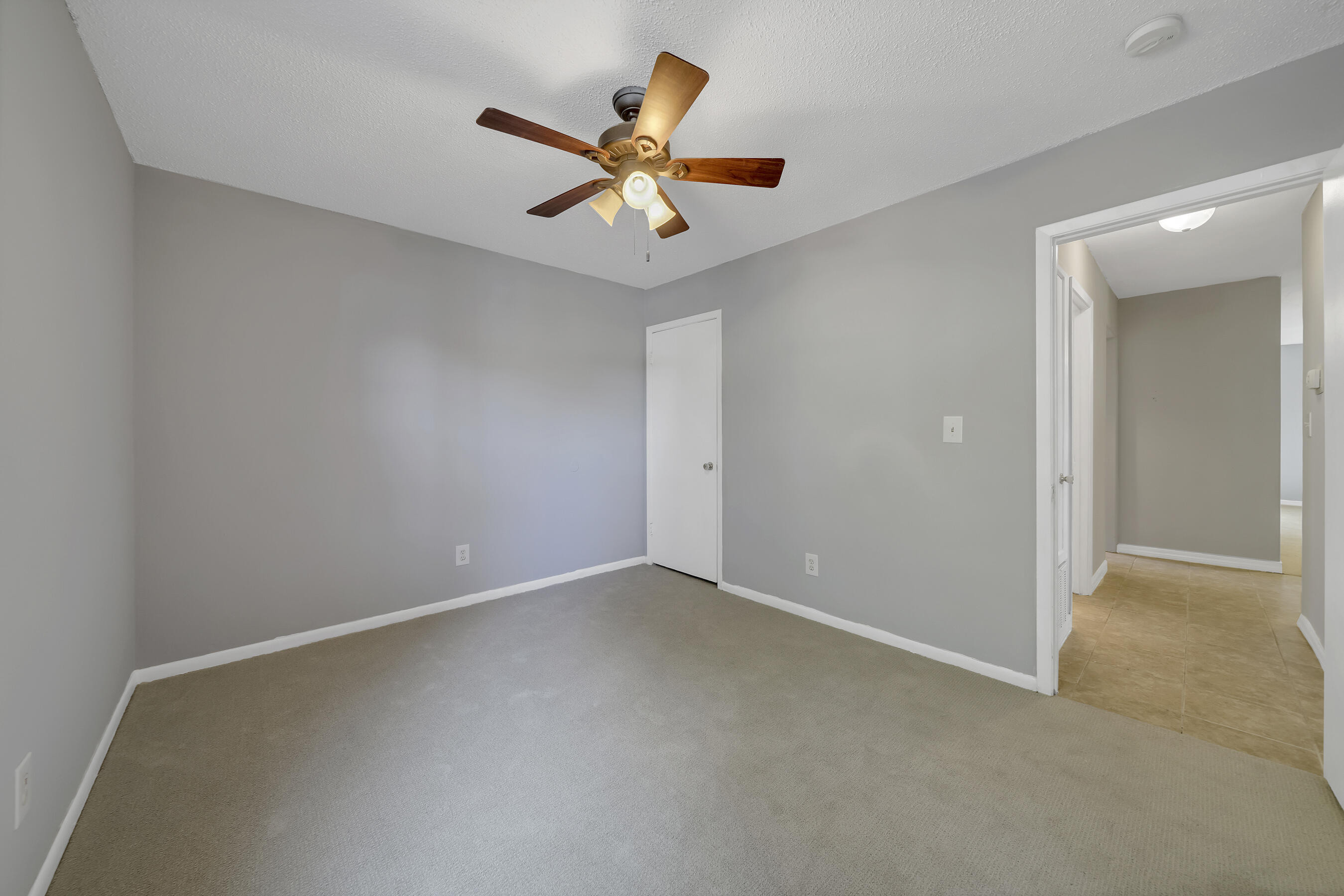 CHEROKEE ACRES - Residential