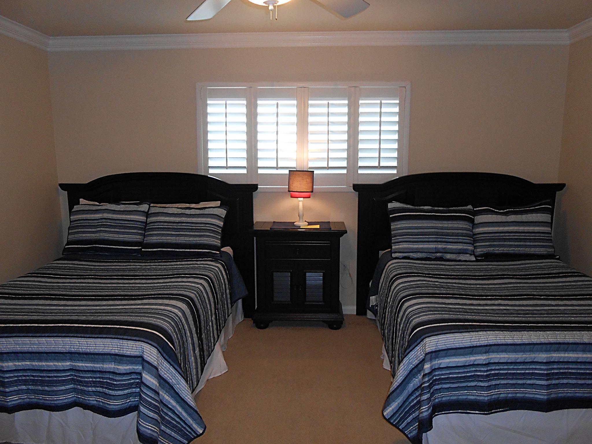 BREAKERS EAST CONDO - Residential