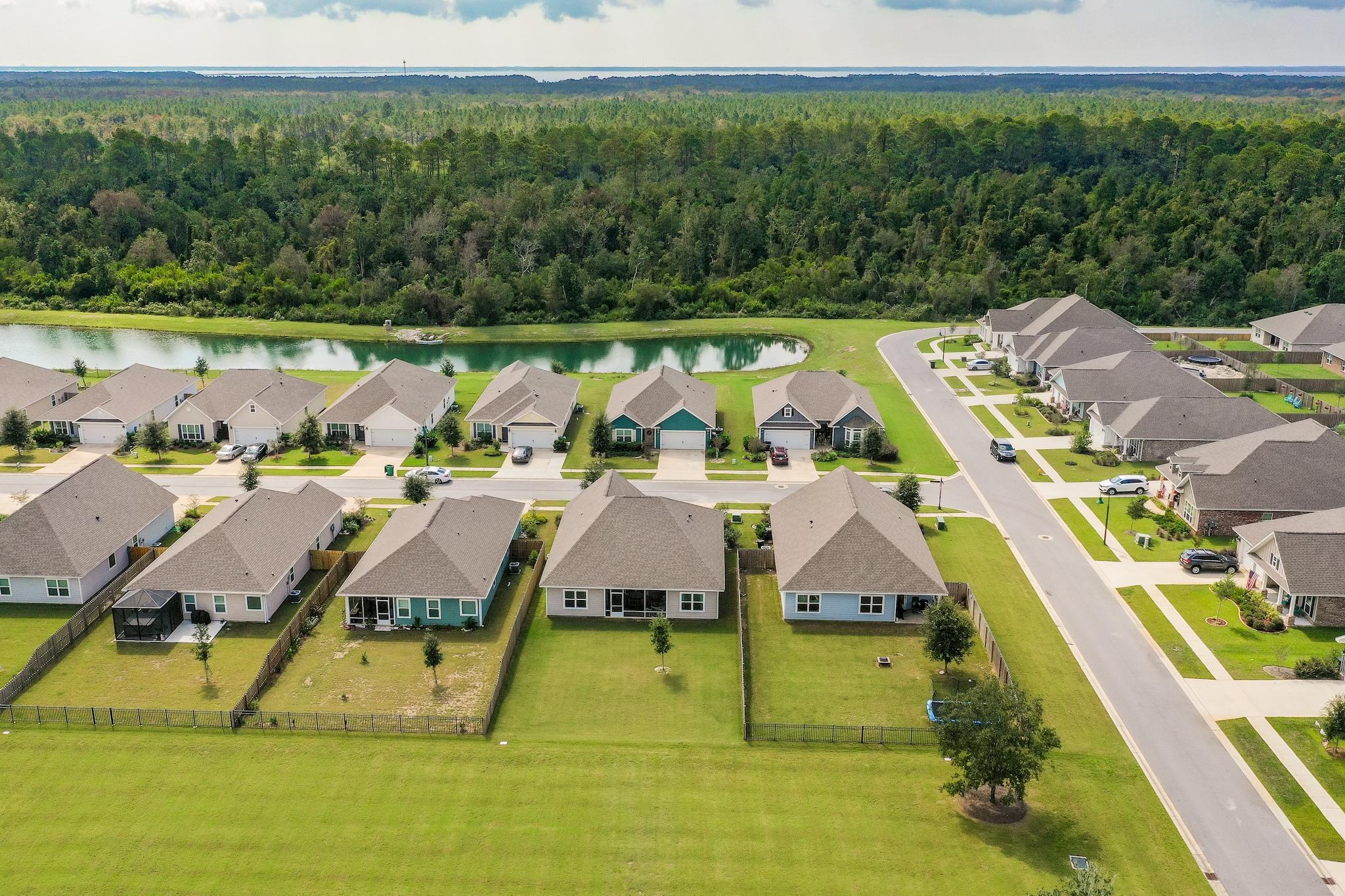 HAMMOCK BAY - Residential