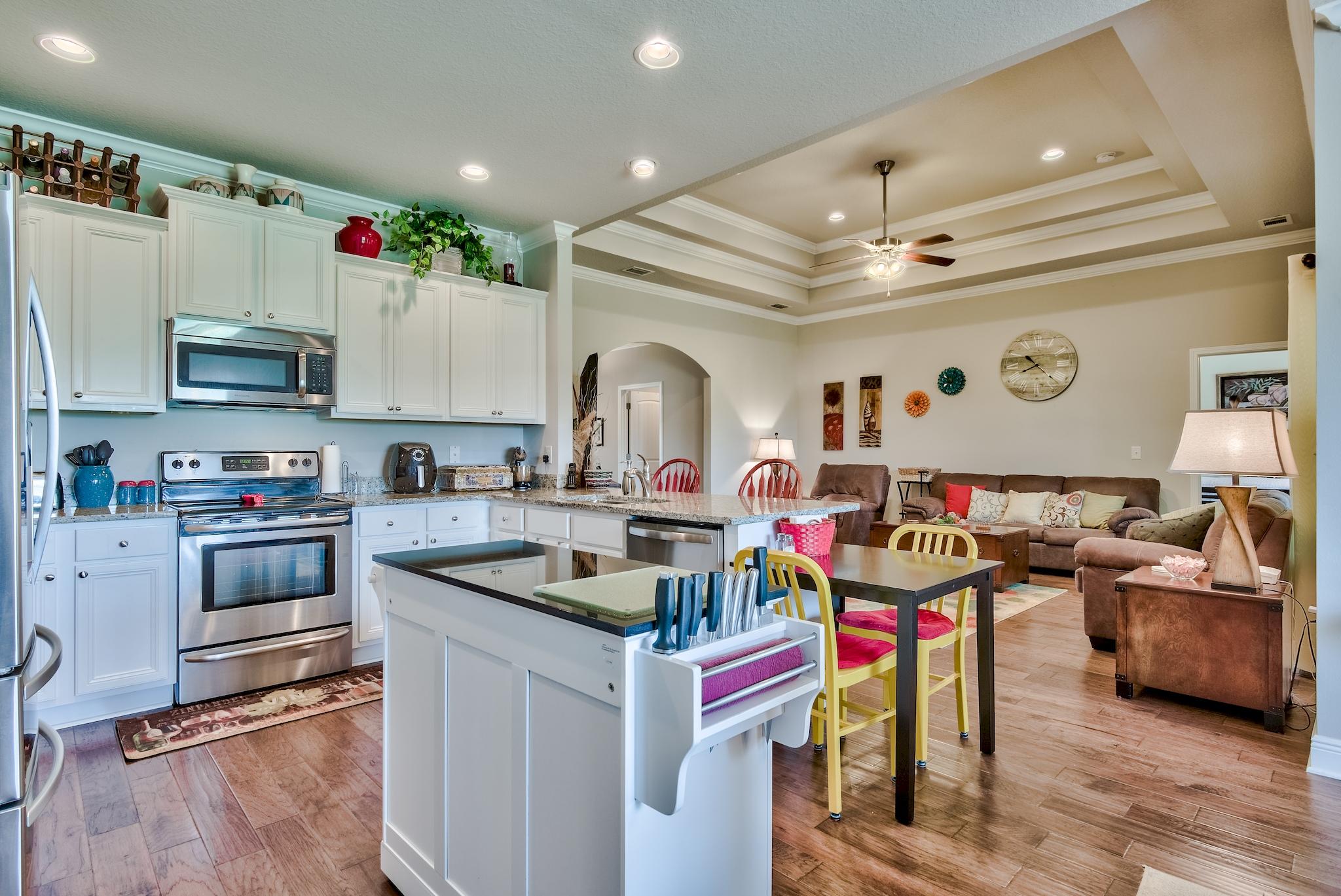 HAMMOCK BAY - Residential