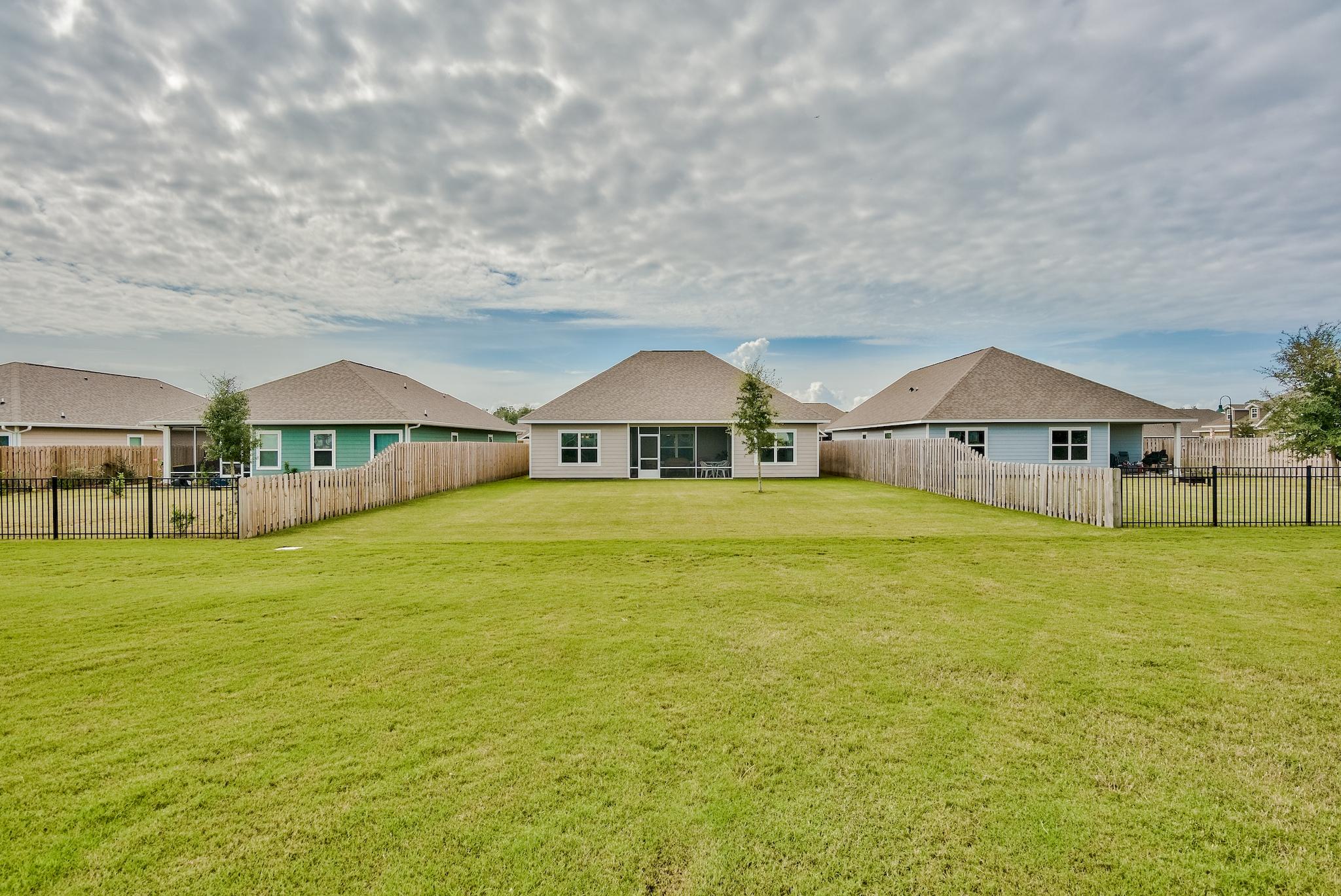 HAMMOCK BAY - Residential