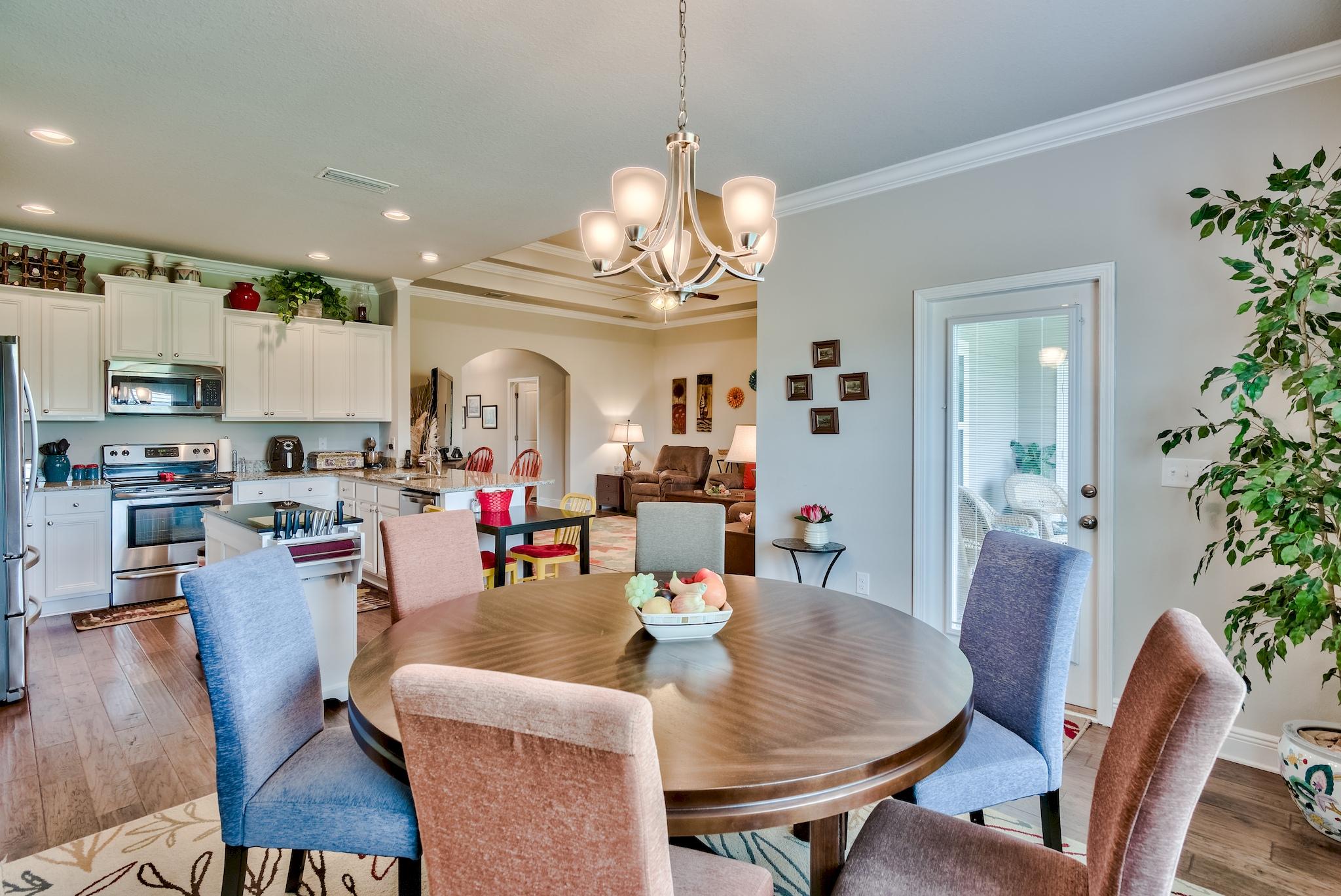 HAMMOCK BAY - Residential