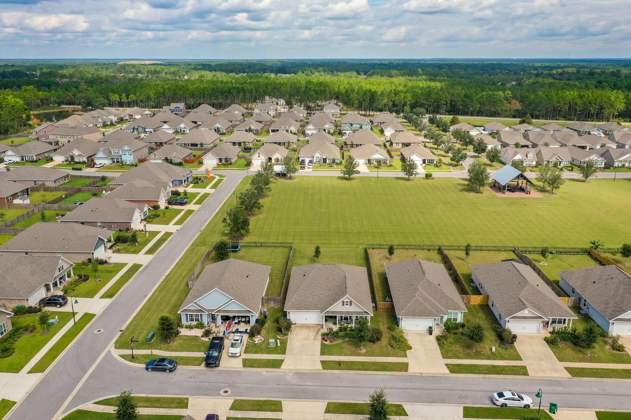 HAMMOCK BAY - Residential