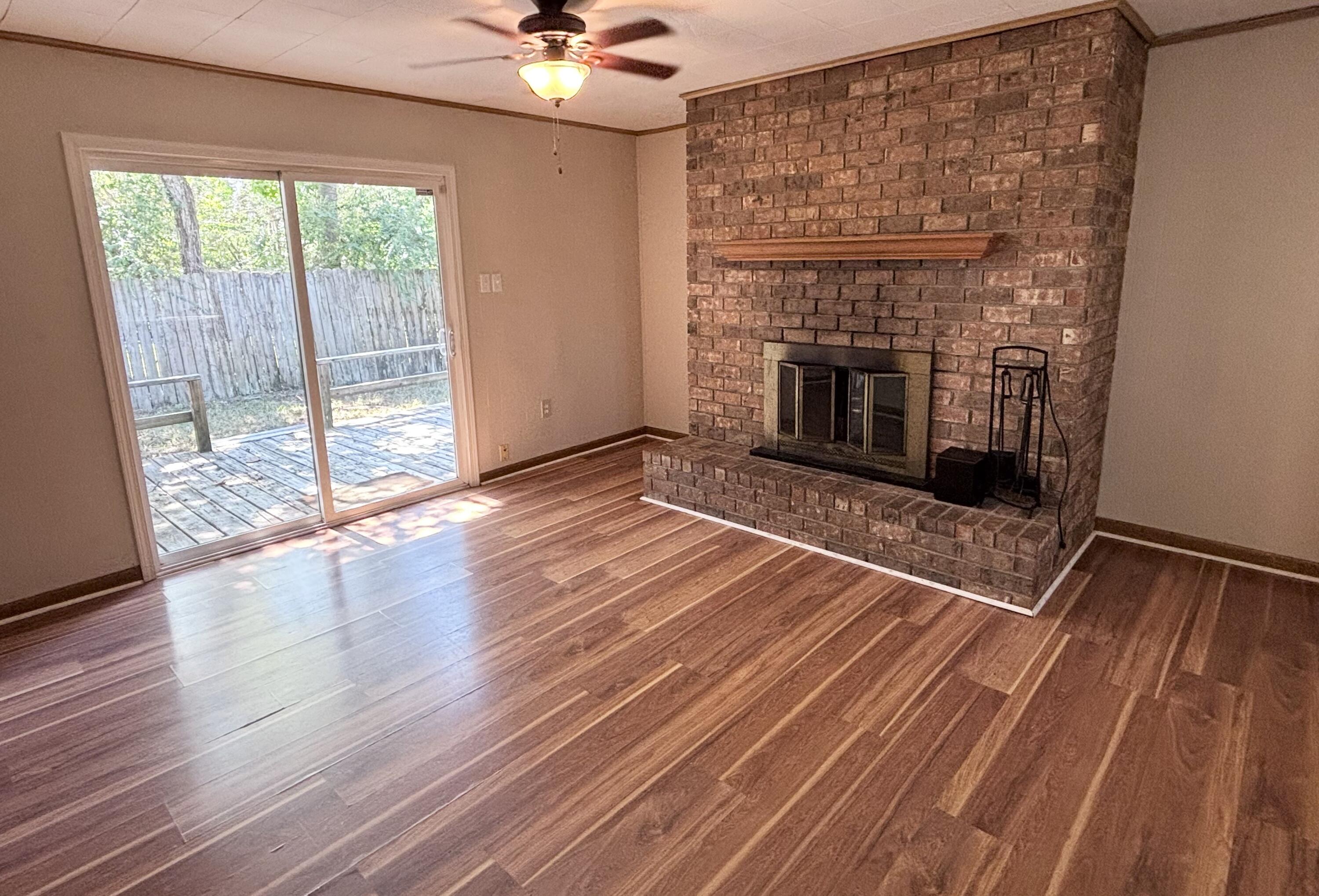 WYNNEHAVEN BEACH ESTATES - Residential Lease