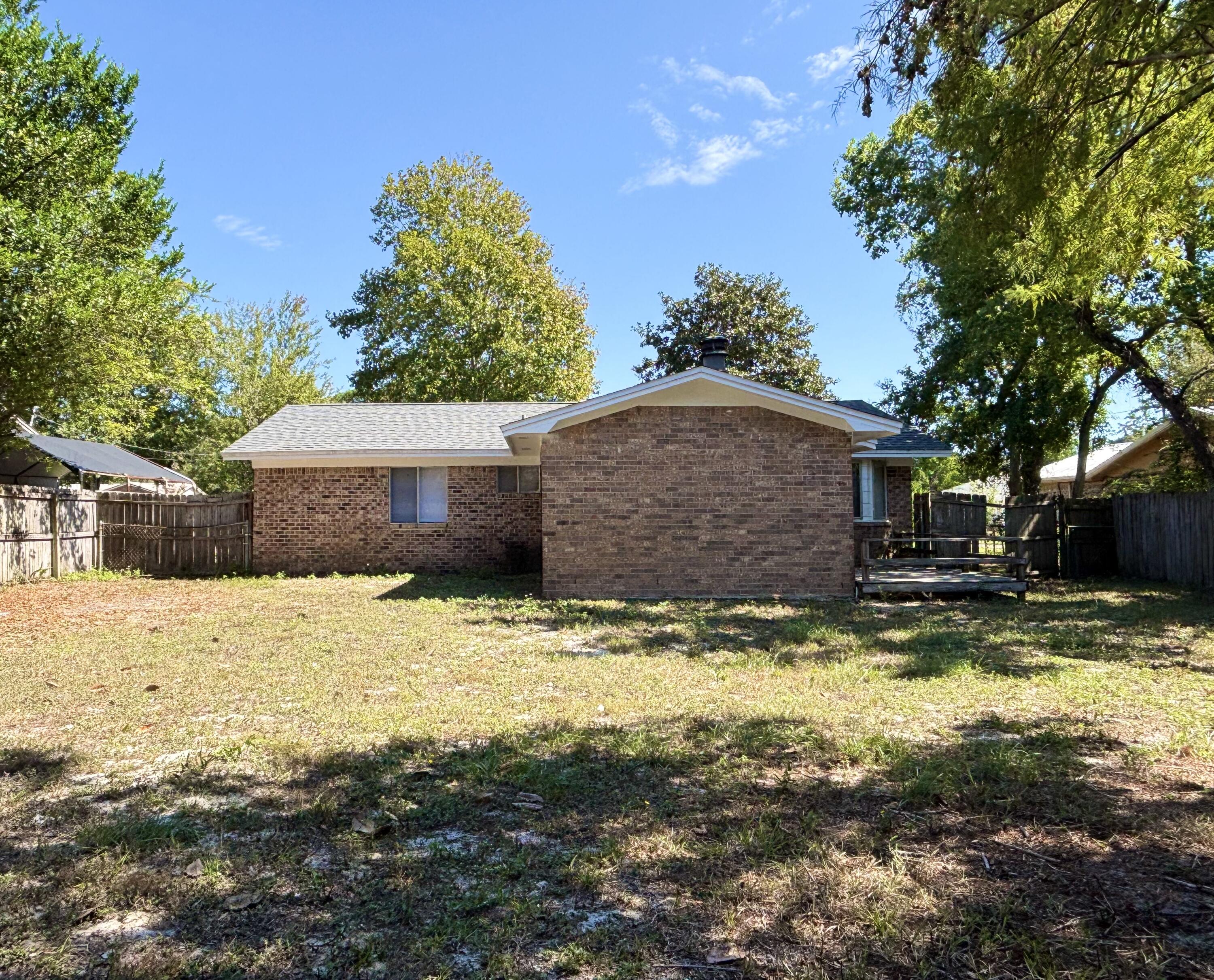 WYNNEHAVEN BEACH ESTATES - Residential Lease