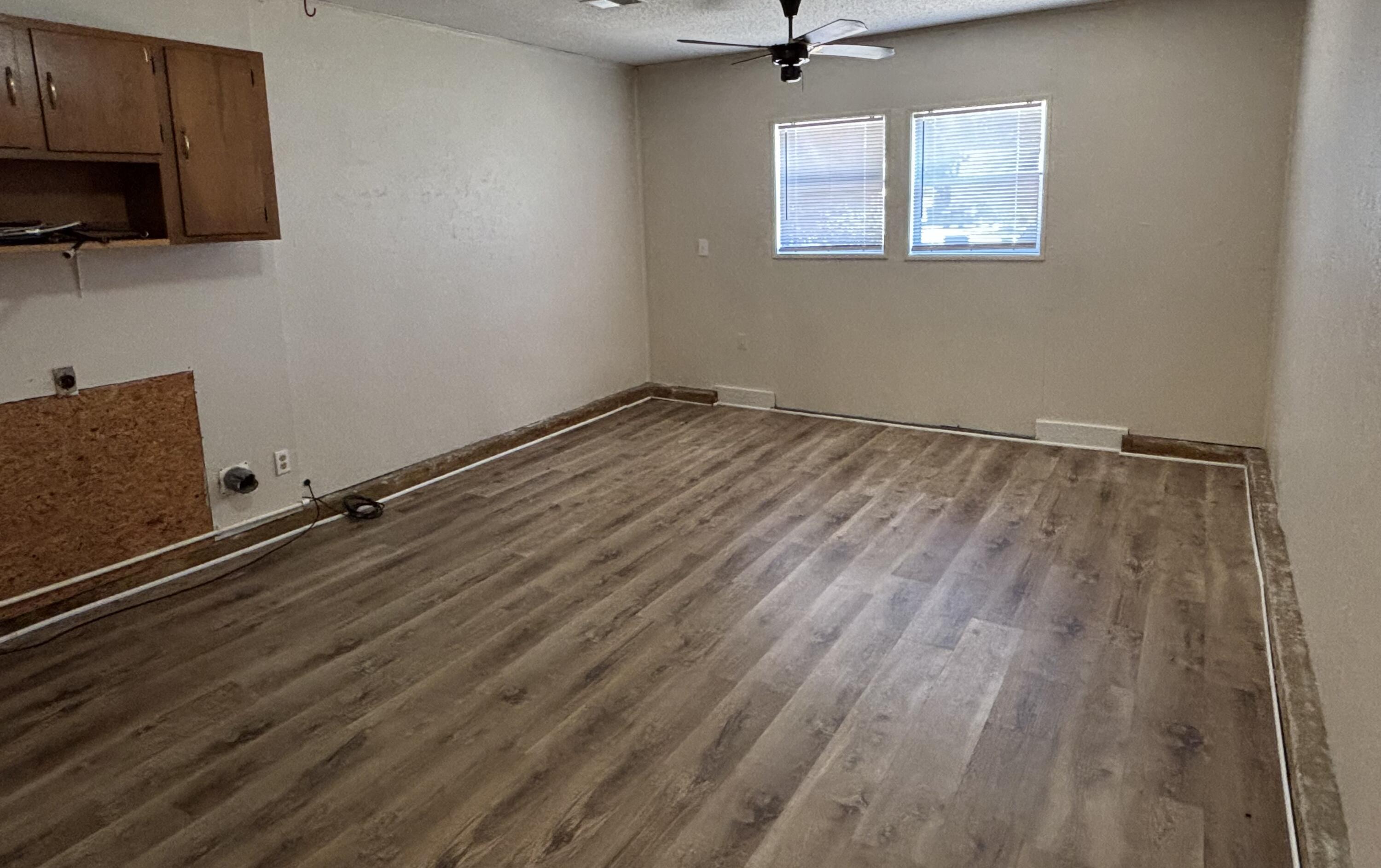 WYNNEHAVEN BEACH ESTATES - Residential Lease