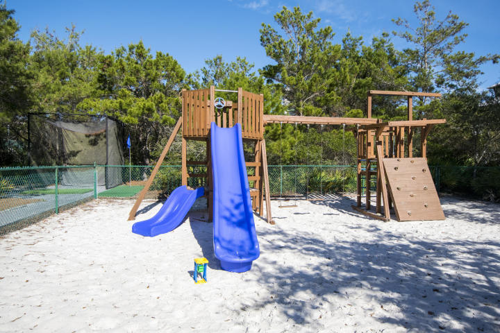 HIGH POINTE RESORT CONDO - Residential