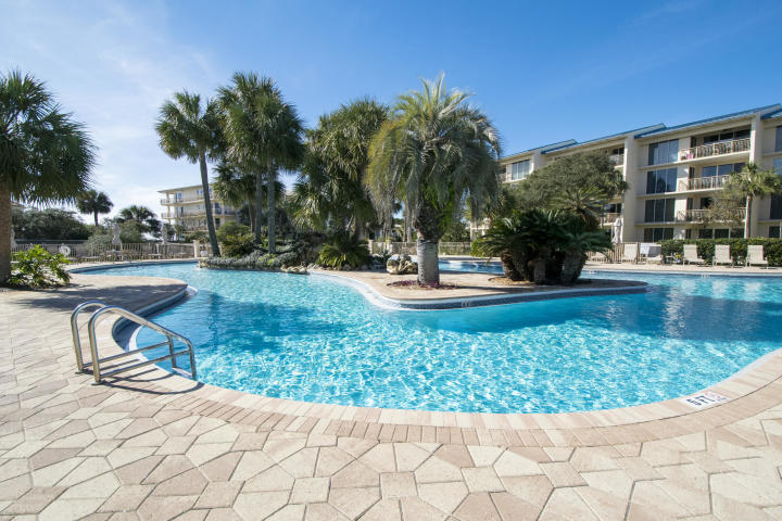 HIGH POINTE RESORT CONDO - Residential