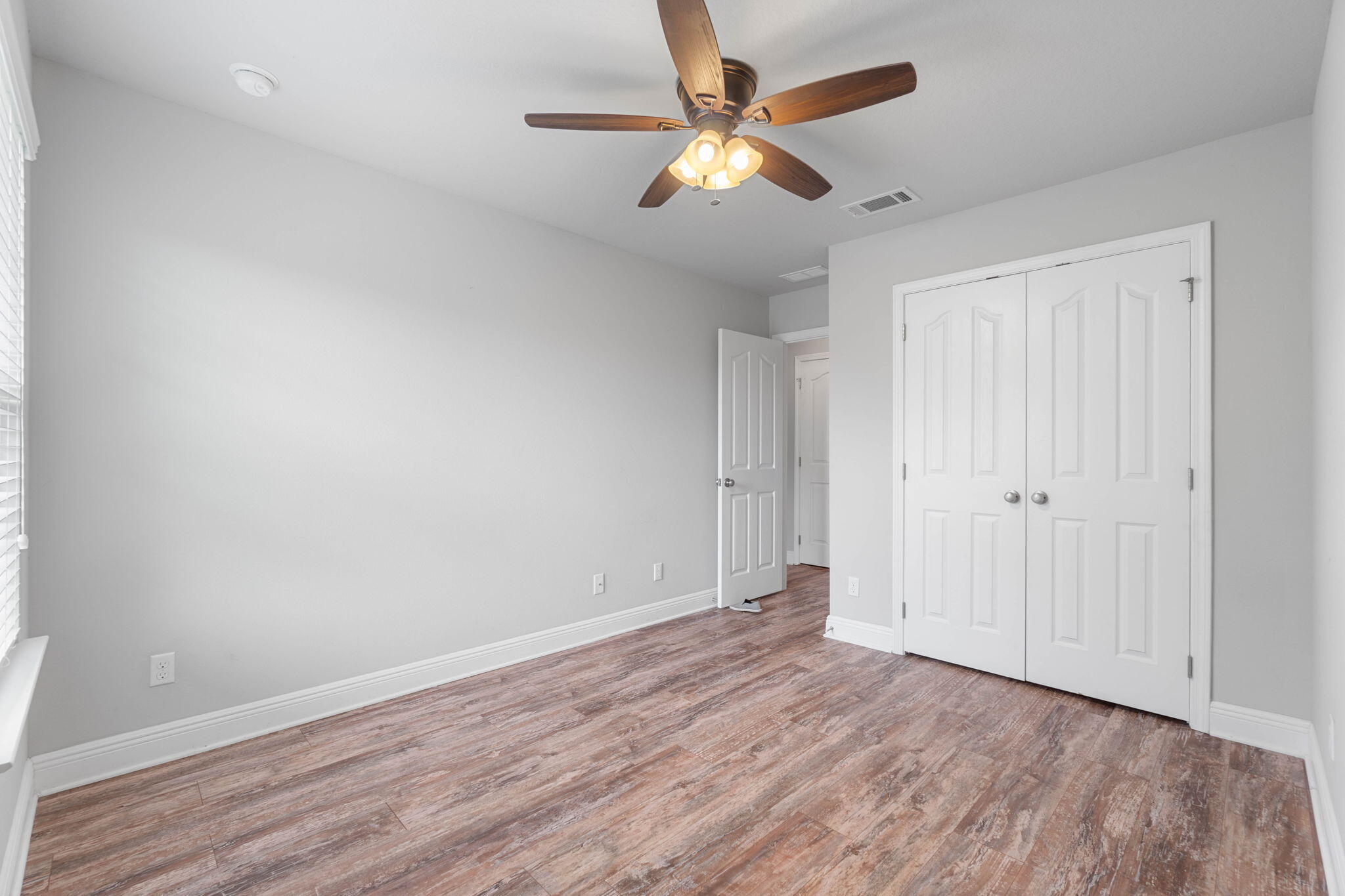 RESERVE POINTE - Residential