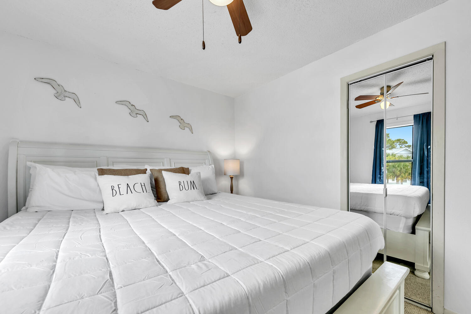 BEACHWOOD VILLAS CONDO PH 2 - Residential