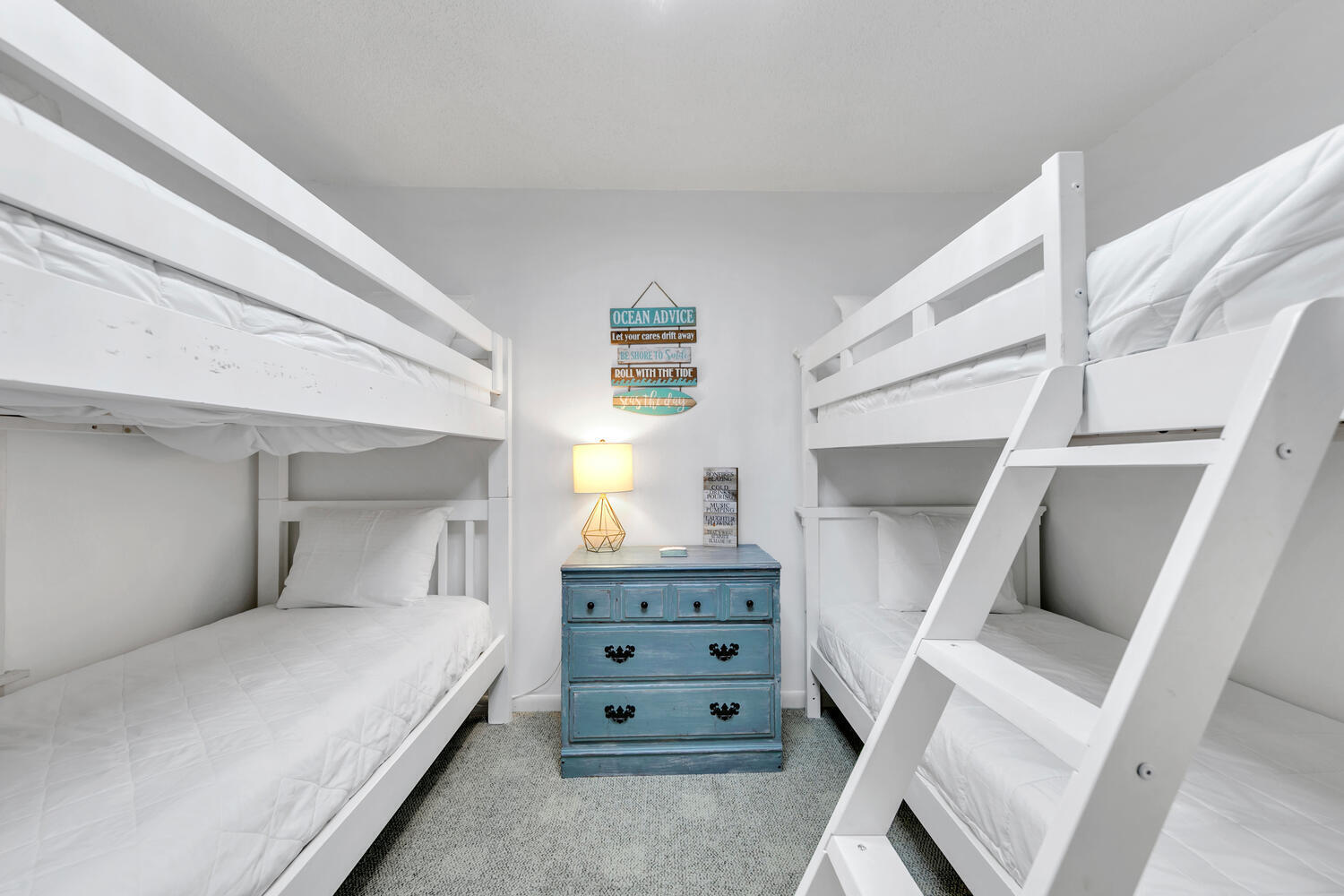 BEACHWOOD VILLAS CONDO PH 2 - Residential