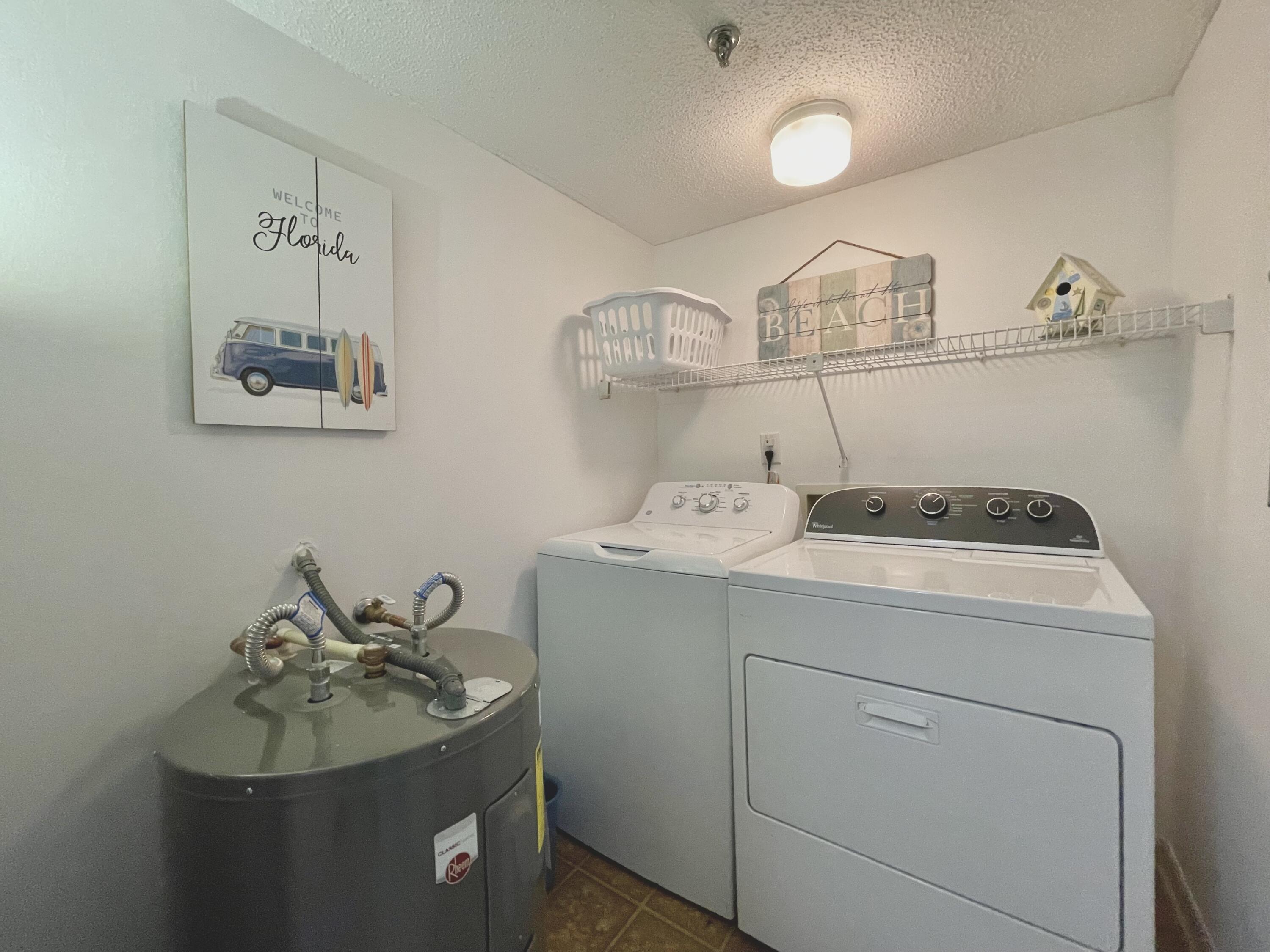 SURF DWELLER CONDO - Residential