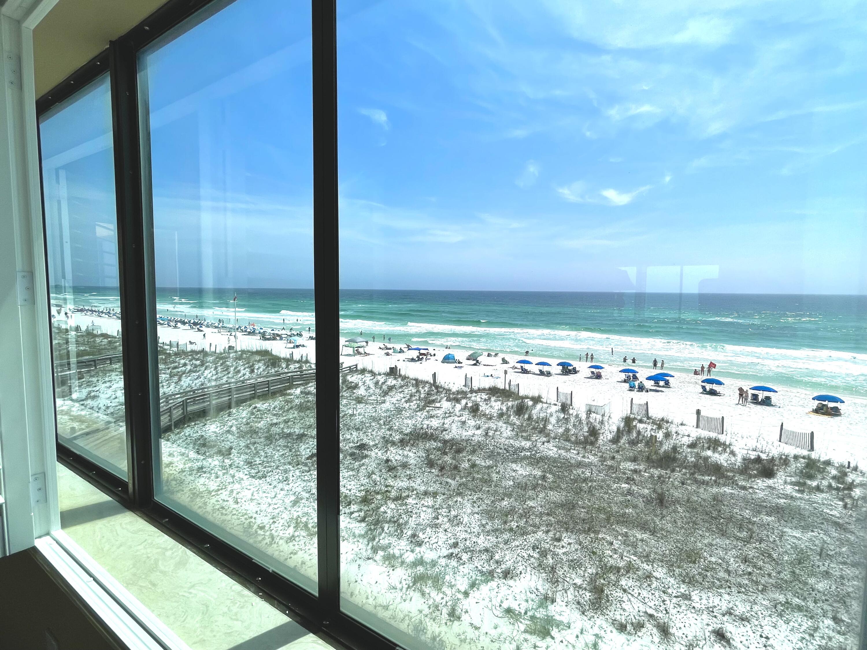 SURF DWELLER CONDO - Residential