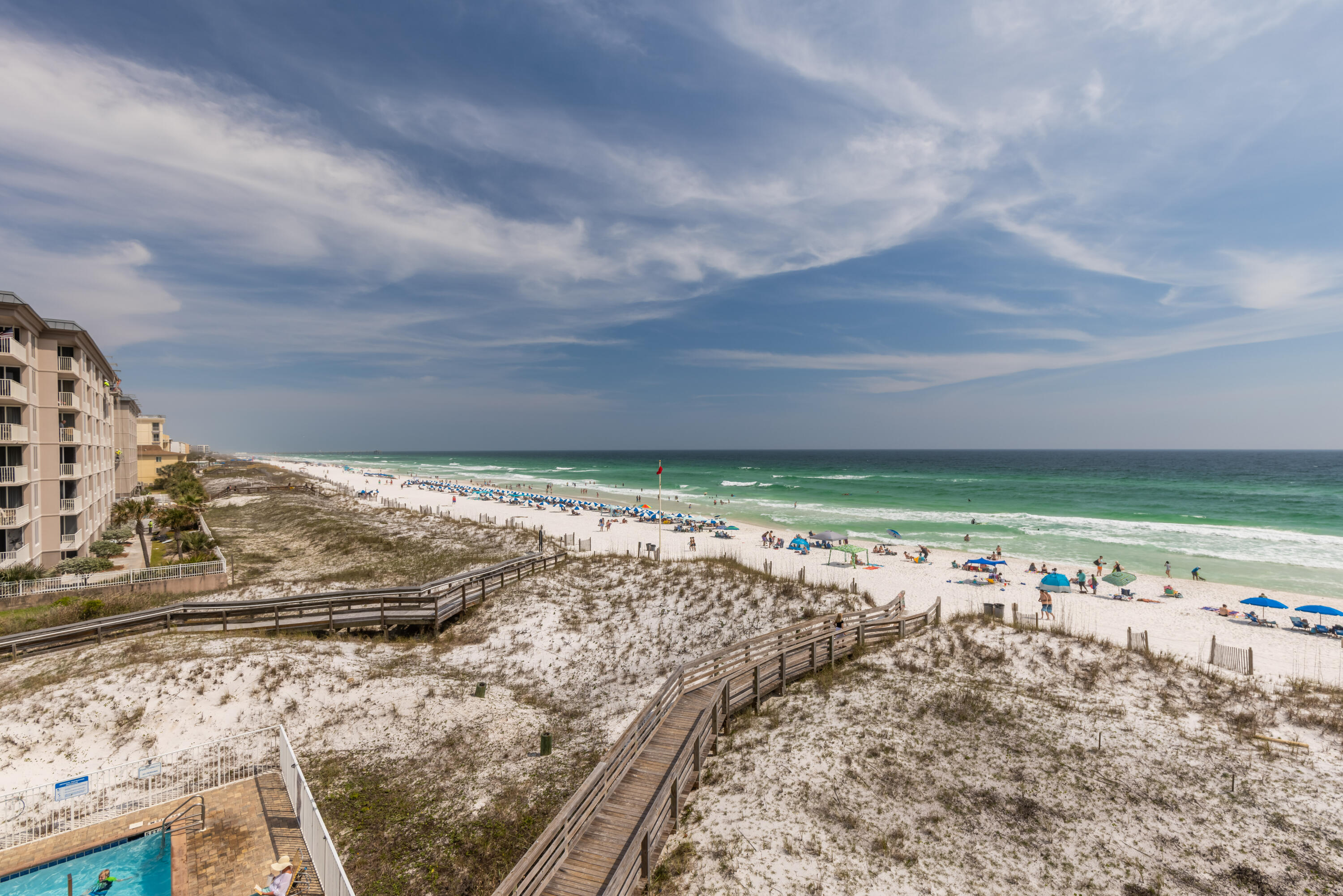 SURF DWELLER CONDO - Residential