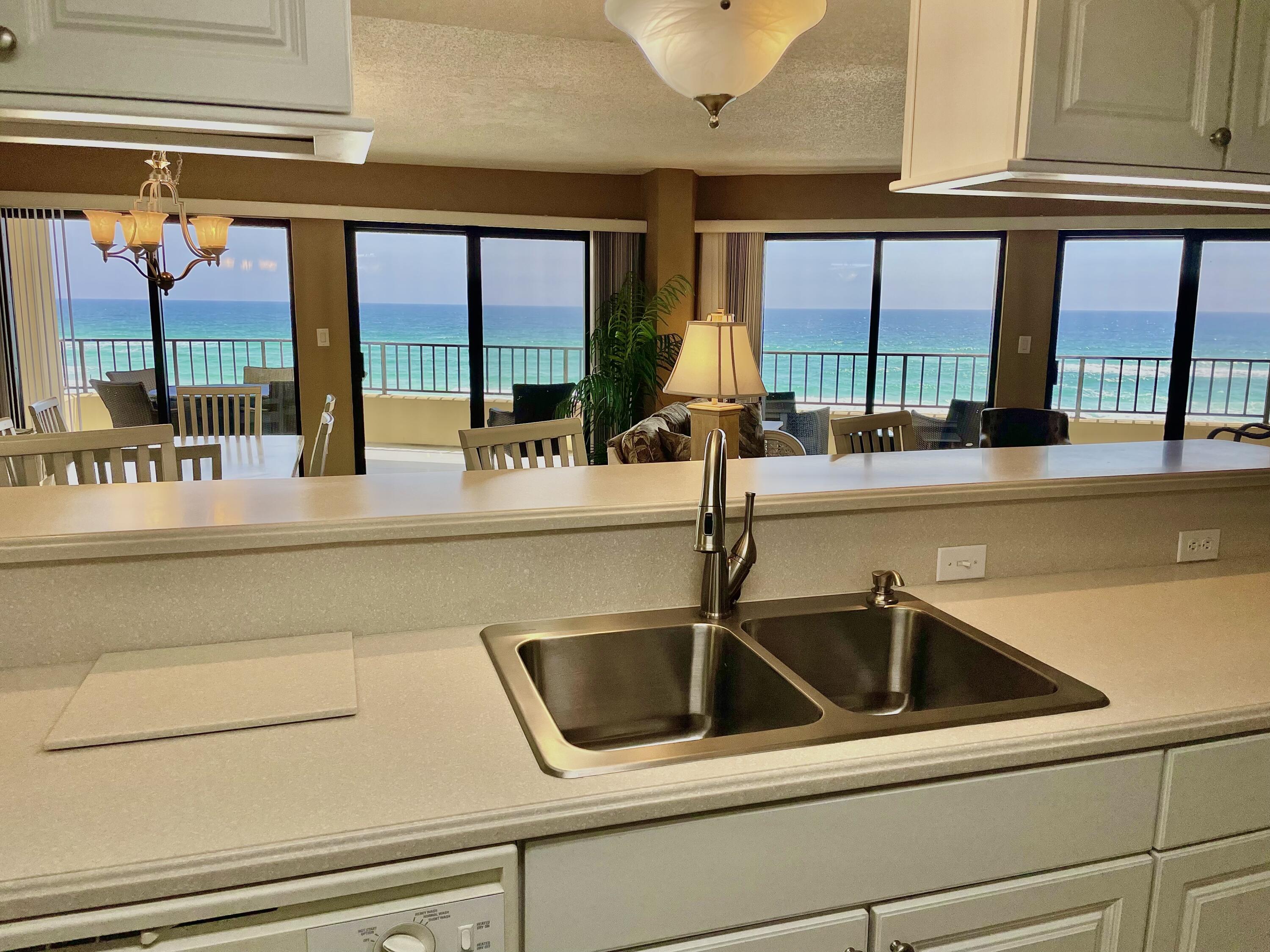 SURF DWELLER CONDO - Residential