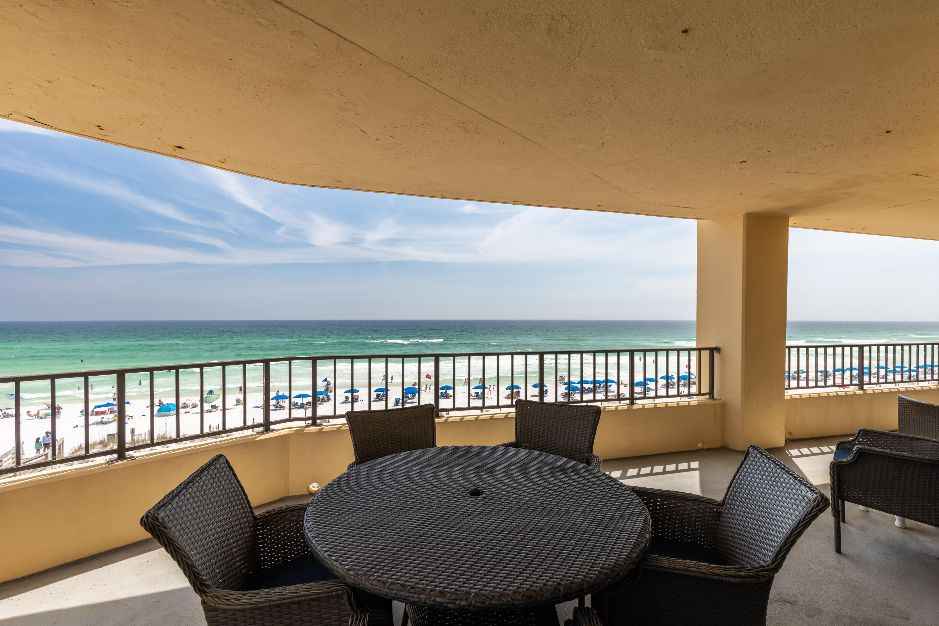 SURF DWELLER CONDO - Residential
