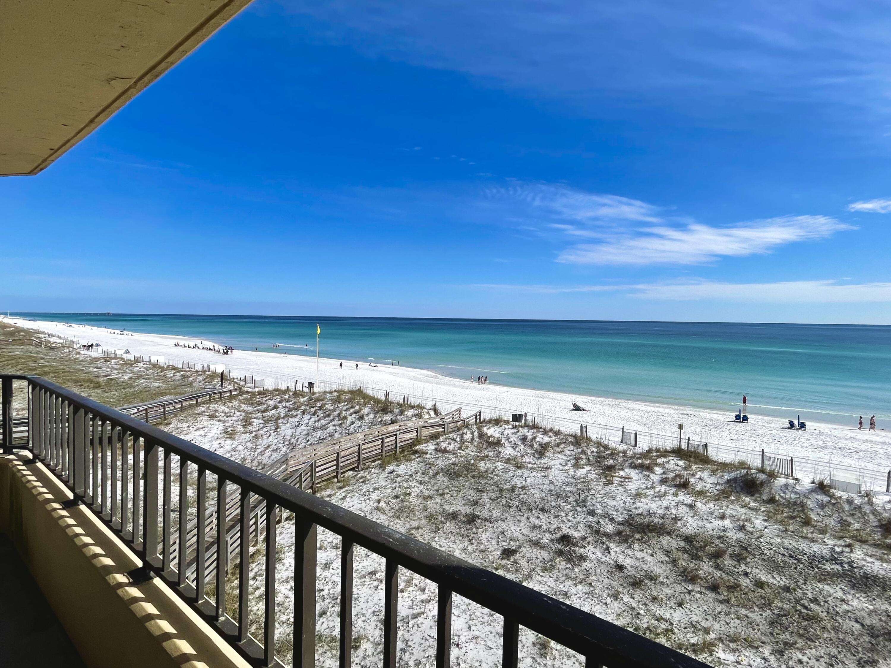 SURF DWELLER CONDO - Residential