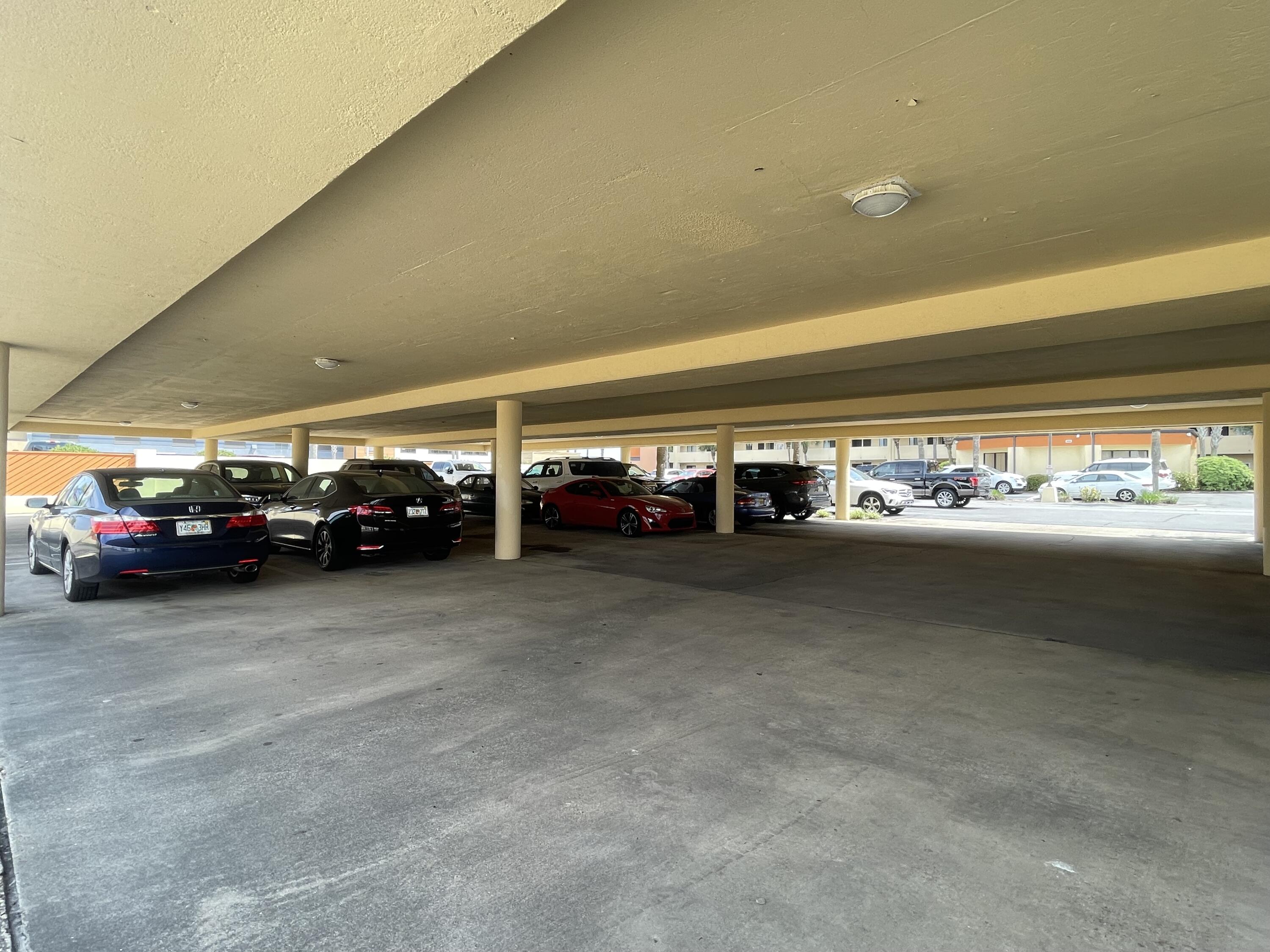 SURF DWELLER CONDO - Residential