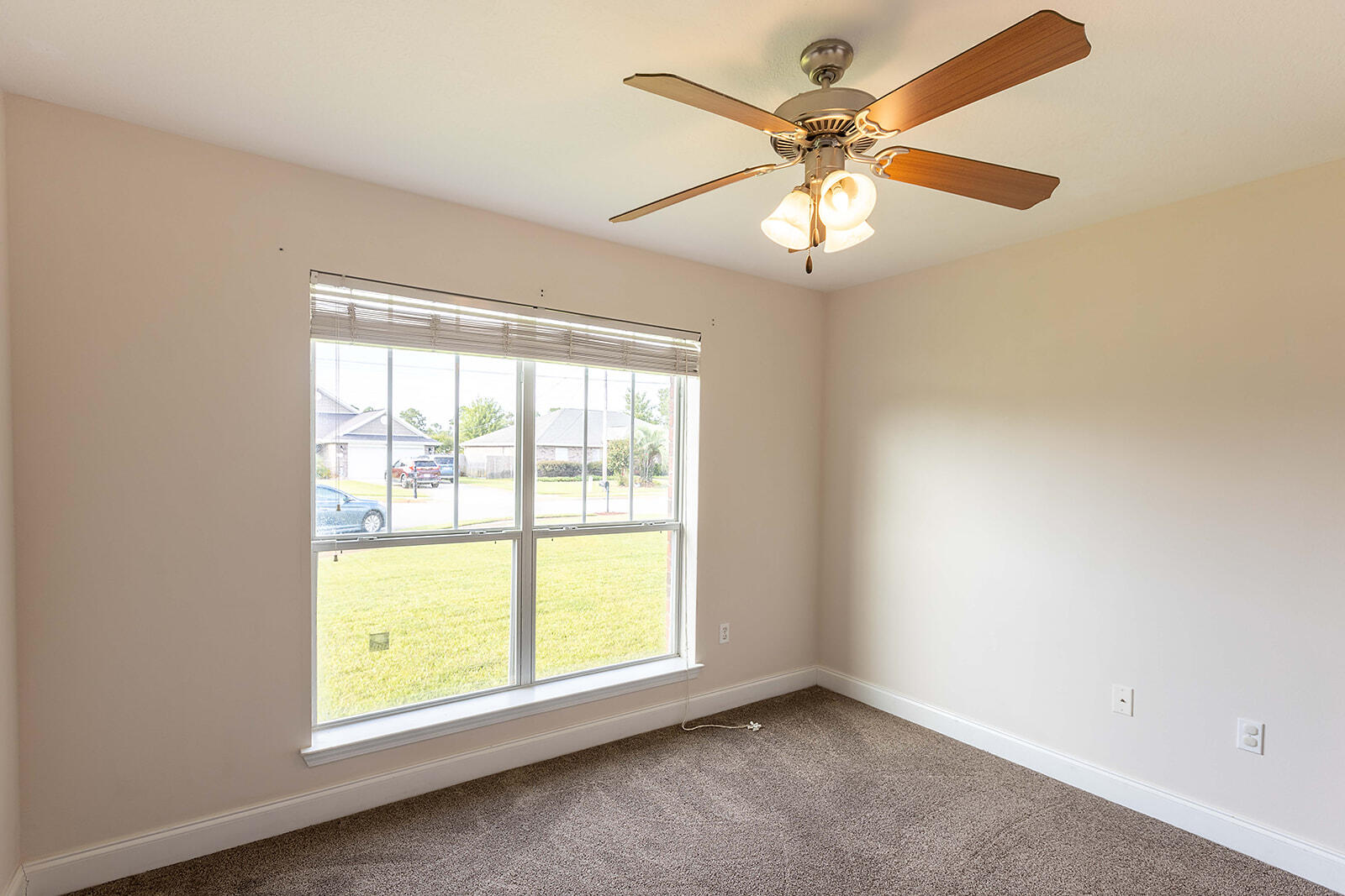 SKY RIDGE ESTATES 1ST ADD - Residential