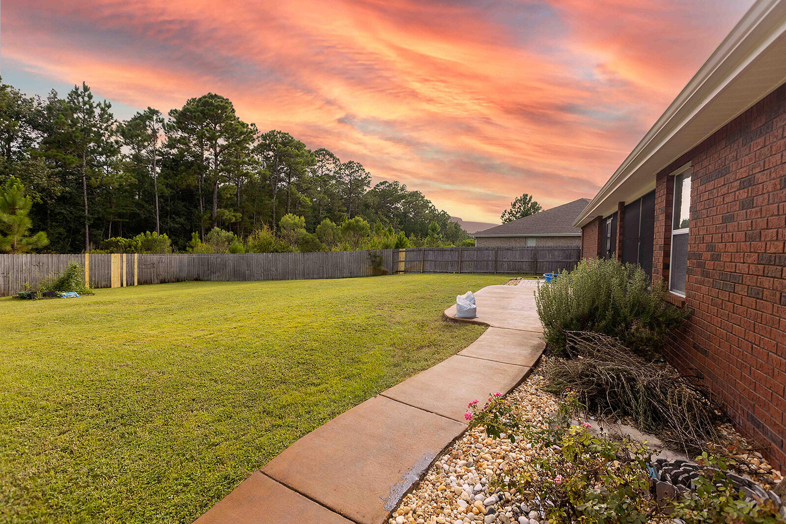 SKY RIDGE ESTATES 1ST ADD - Residential