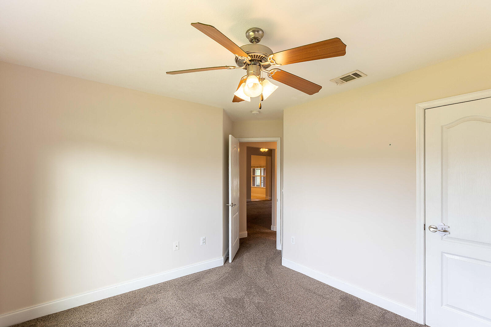 SKY RIDGE ESTATES 1ST ADD - Residential