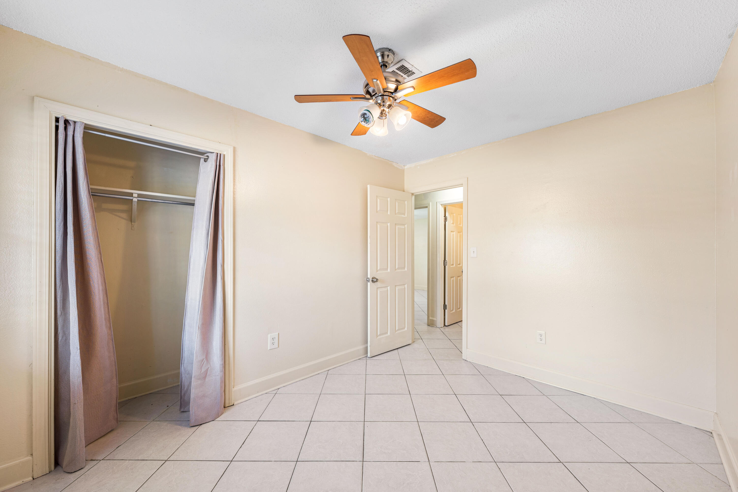 KELLY HOMES S/D - Residential