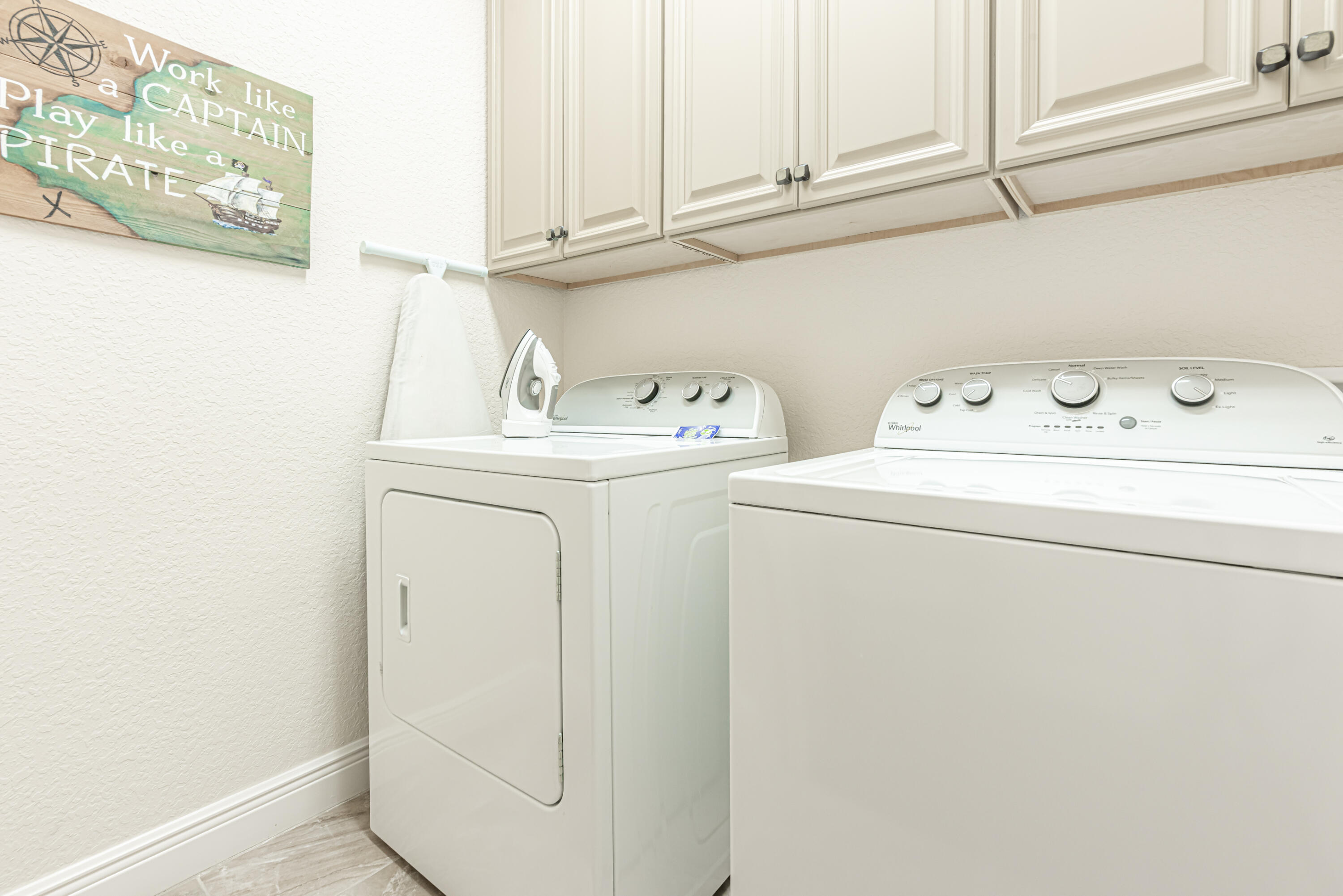 VILLA LAGO - Residential