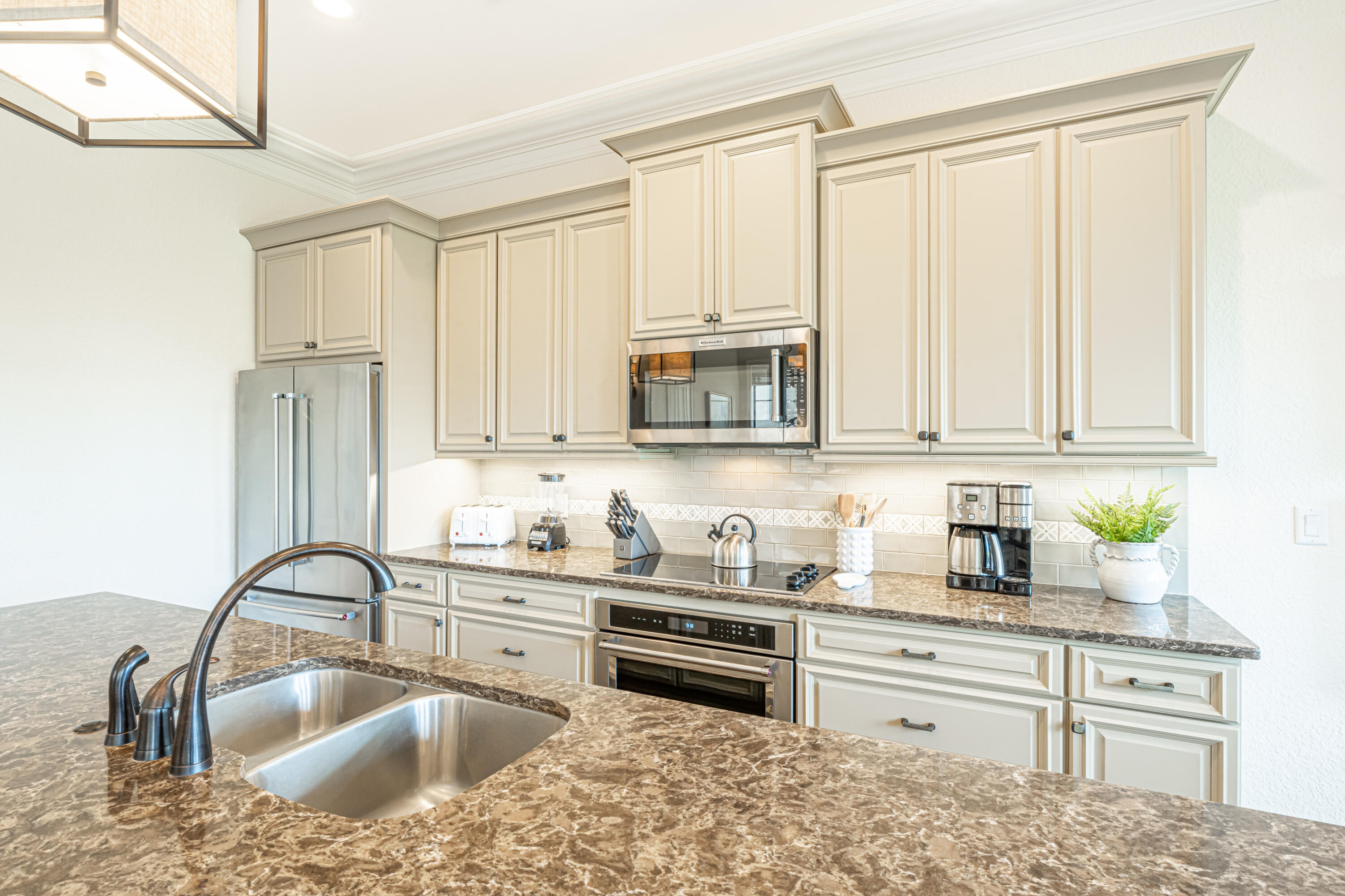 VILLA LAGO - Residential