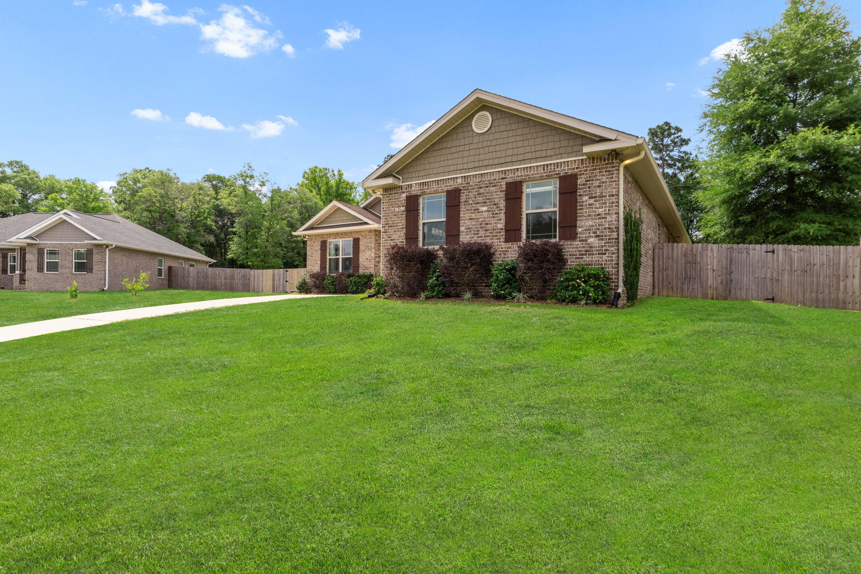LAKE ARTHUR ESTATES - Residential