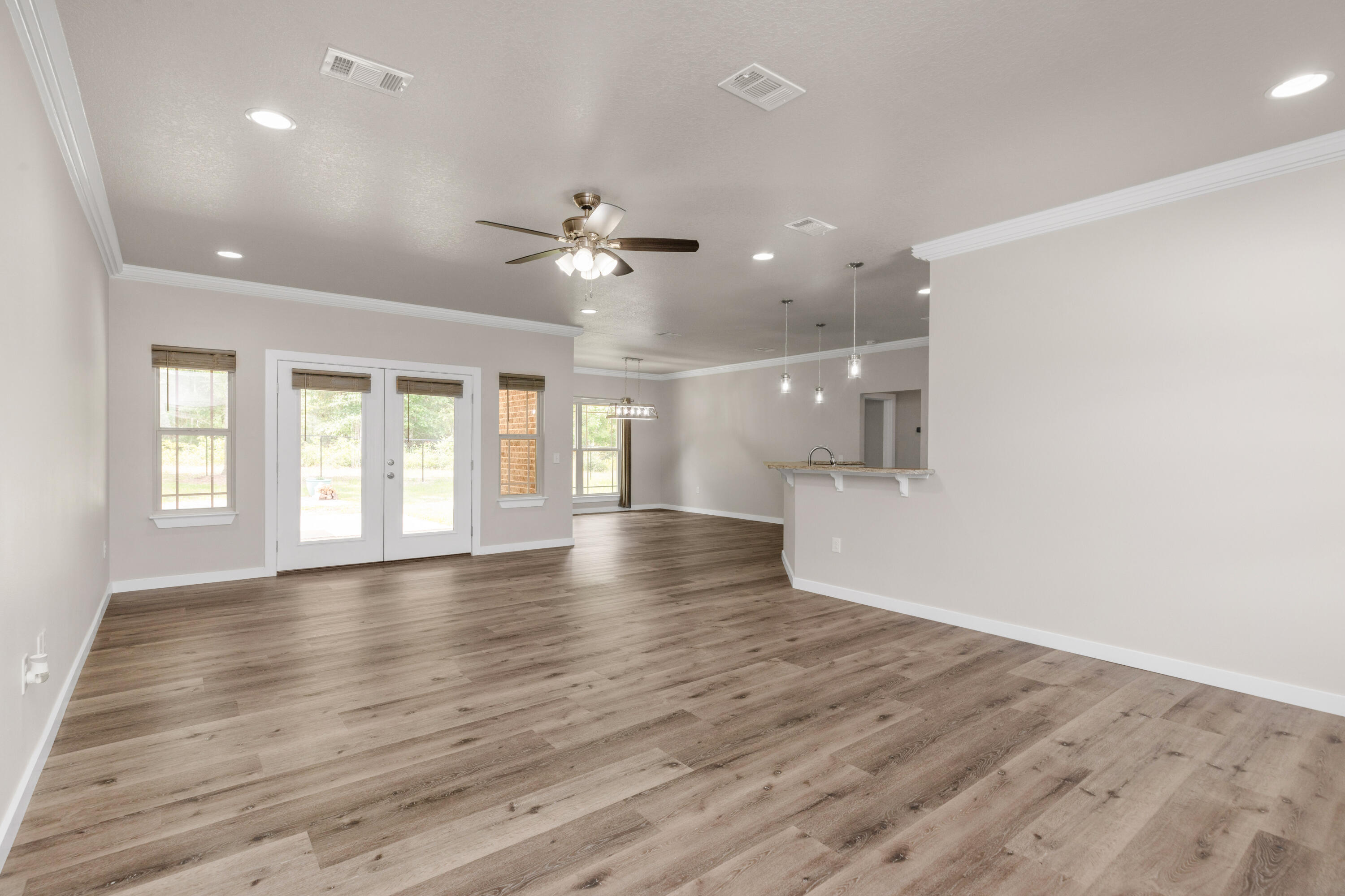 LAKE ARTHUR ESTATES - Residential
