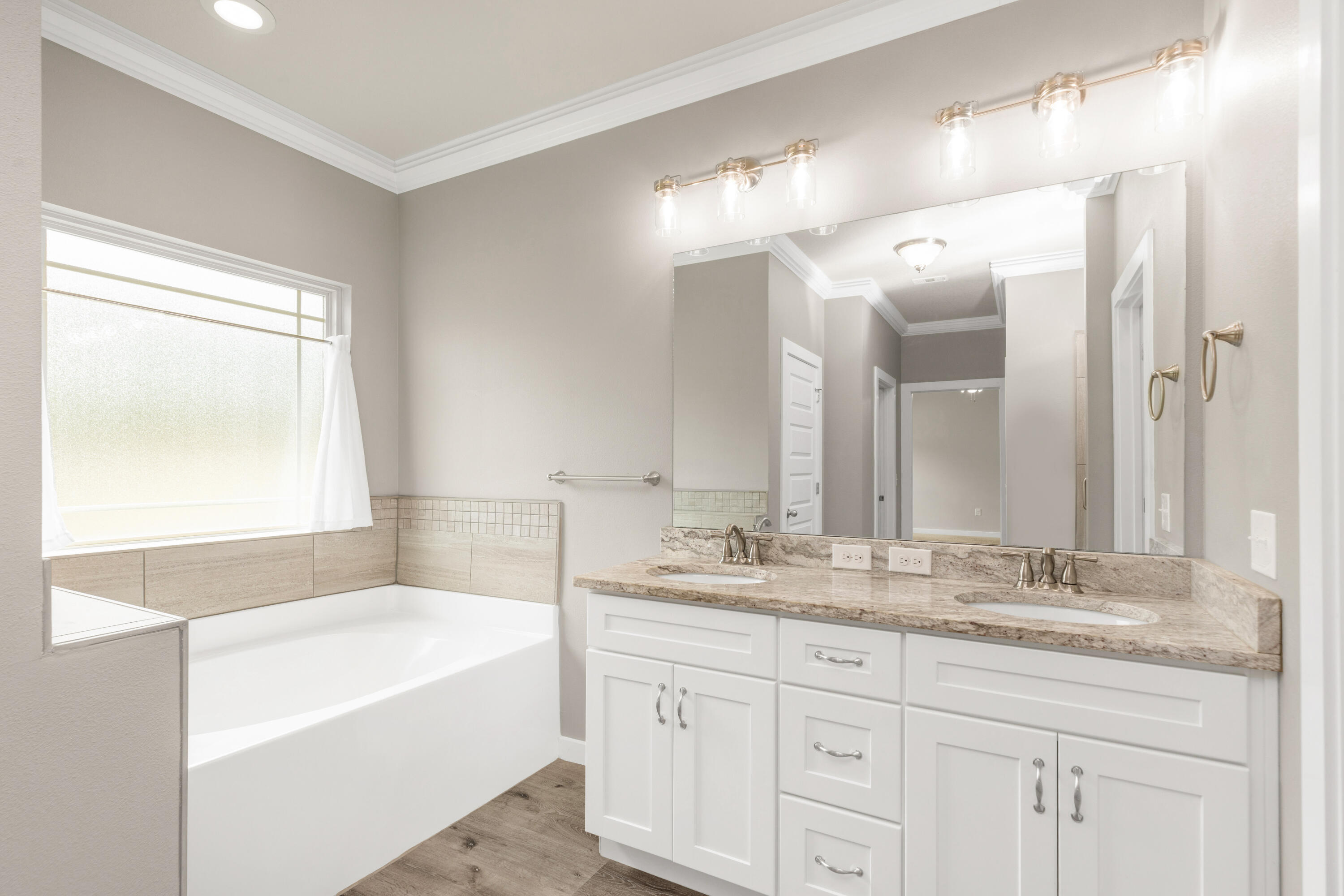 LAKE ARTHUR ESTATES - Residential